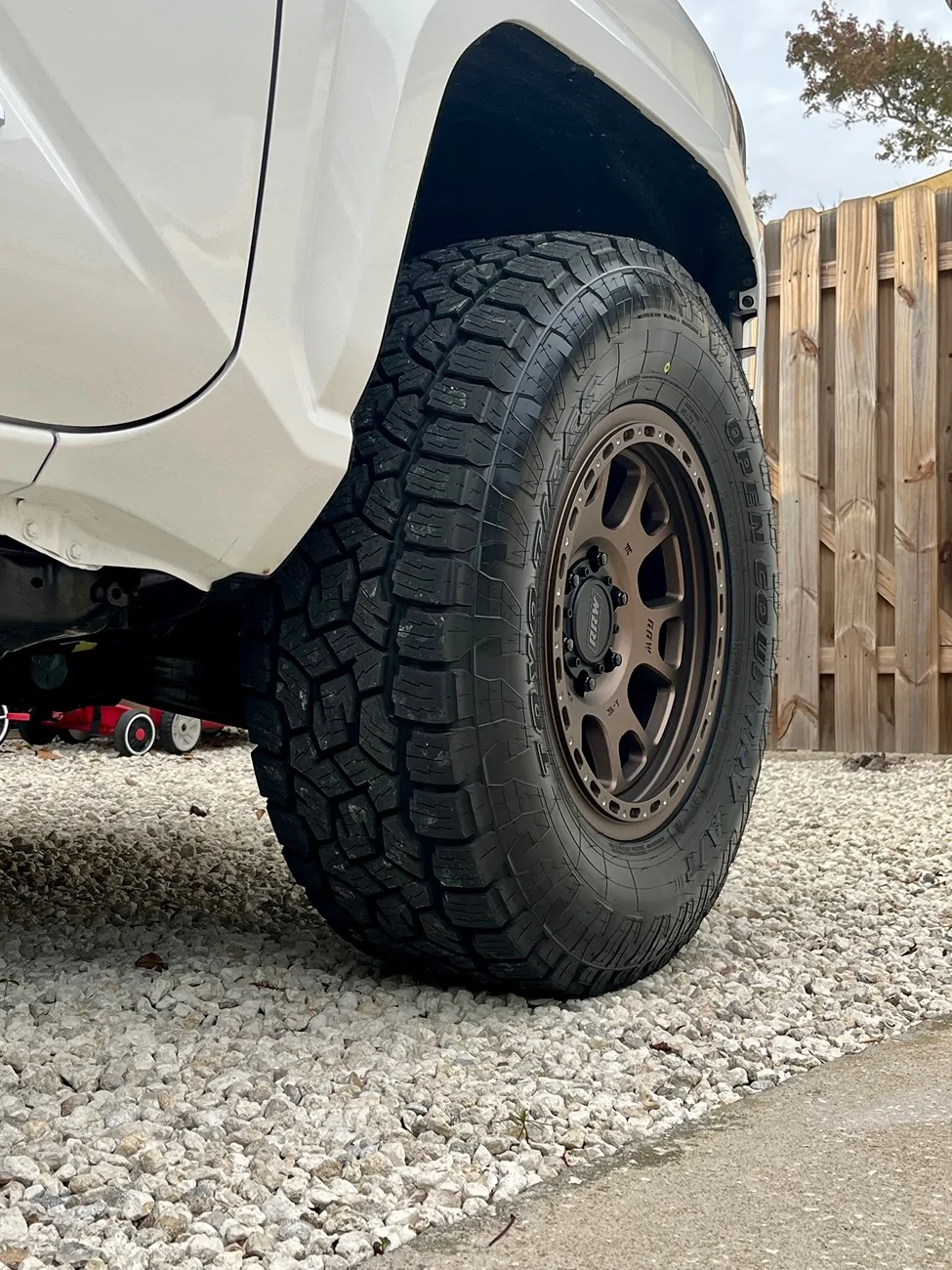 2024 Tacoma Help me make a tire decision team! Falken Wilpeaks - 285 or 275, SL or C? IMG_0028