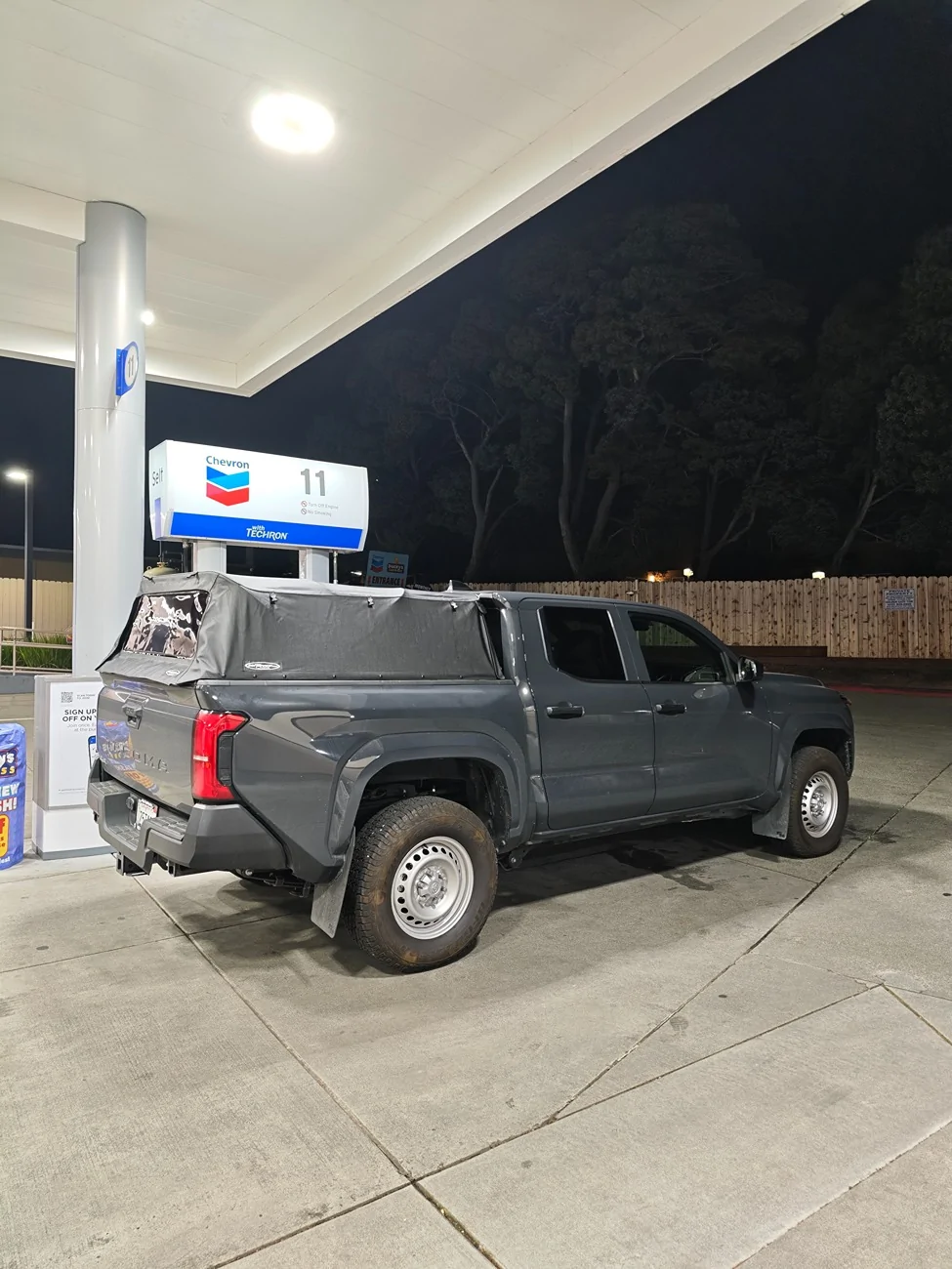 2024 Tacoma What did you do TO / WITH your 4th gen Tacoma today?! 👨‍🏭 🧰 📸 IMG_20251204_195936_1