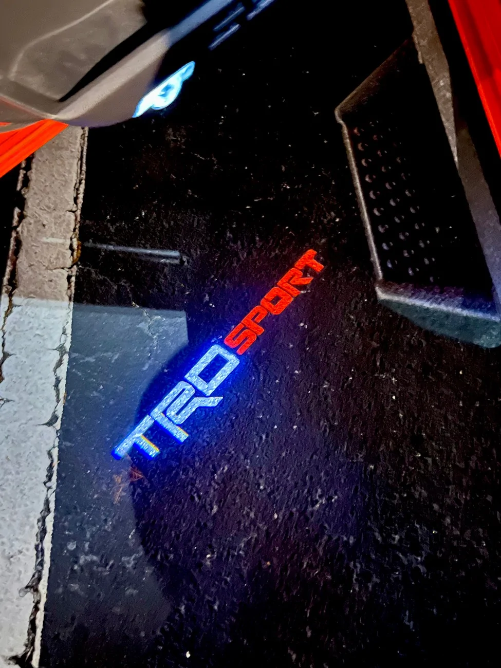 2024 Tacoma What did you do TO / WITH your 4th gen Tacoma today?! 👨‍🏭 🧰 📸 IMG_8041