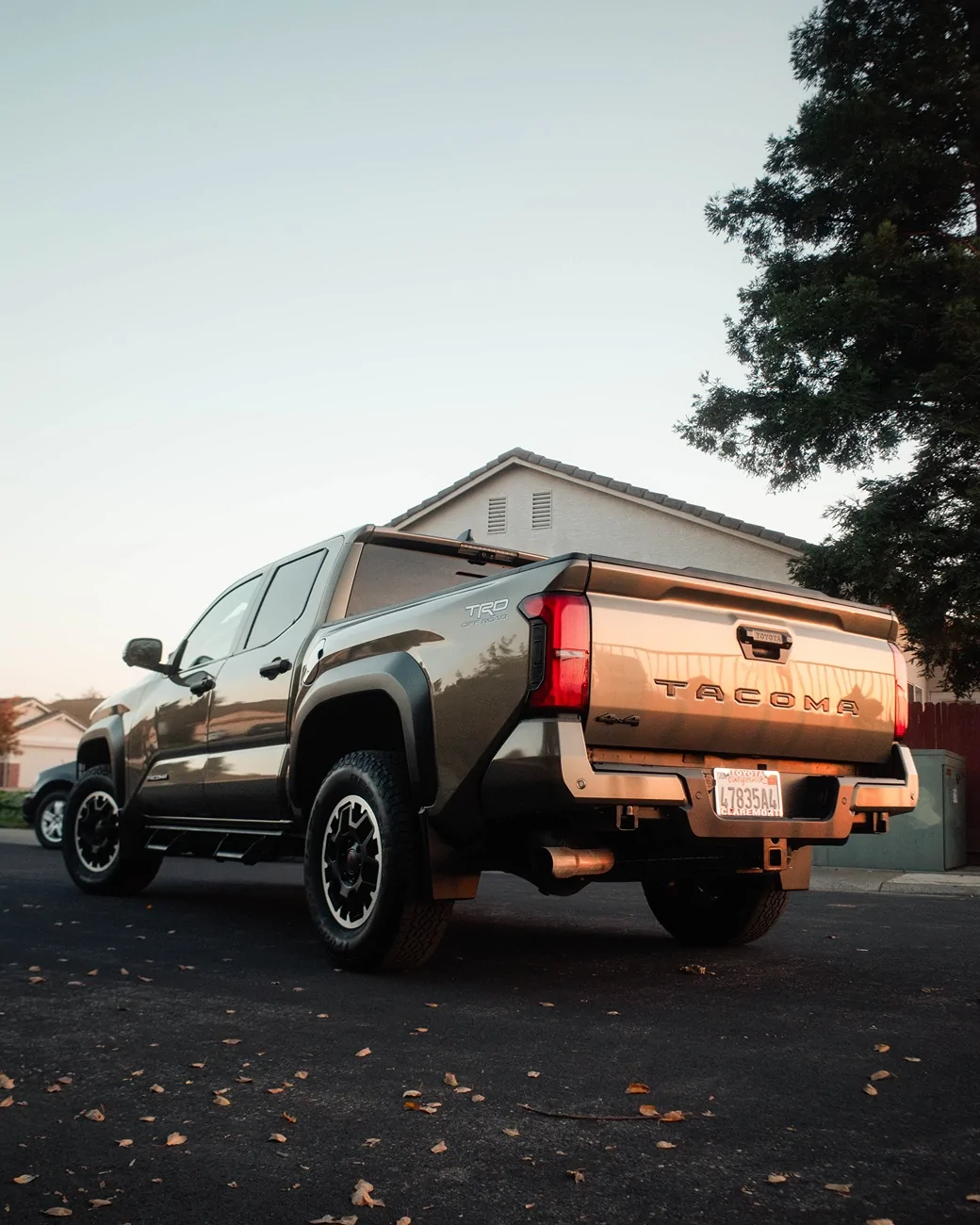 2024 Tacoma BRONZE OXIDE 2024 Tacoma Thread (4th Gen) R0003845-Edit