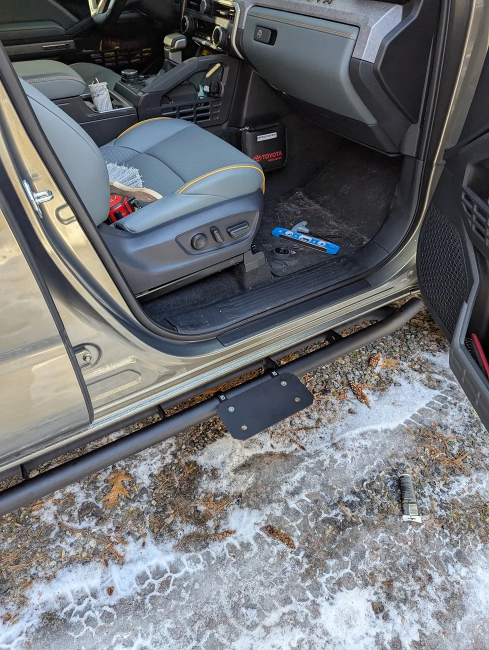 2024 Tacoma EASY DIY Side Steps for ANY Tube Style Rock Rails - Executed on 2025 Tacoma Trailhunter 1766109398097-kv