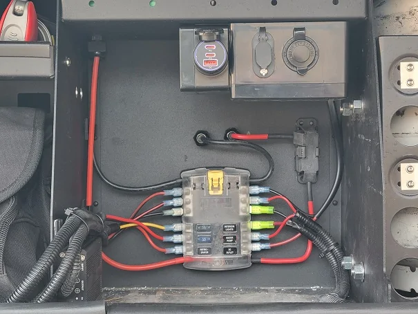 2024 Tacoma Dirtbox Overland Canopy/Camper + Prinsu Rack Fuse block-sm