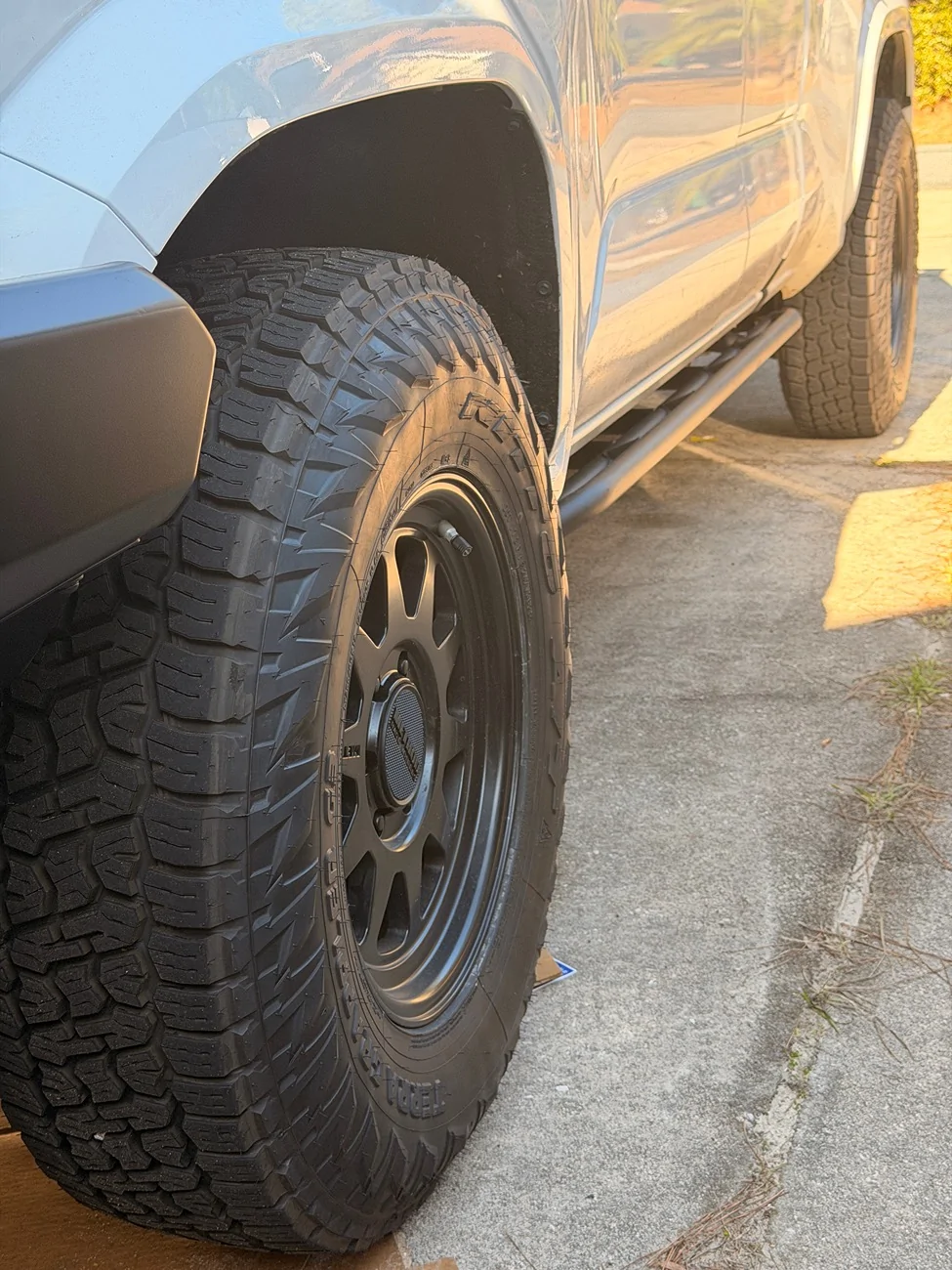 2024 Tacoma Rock Sliders IMG_6372