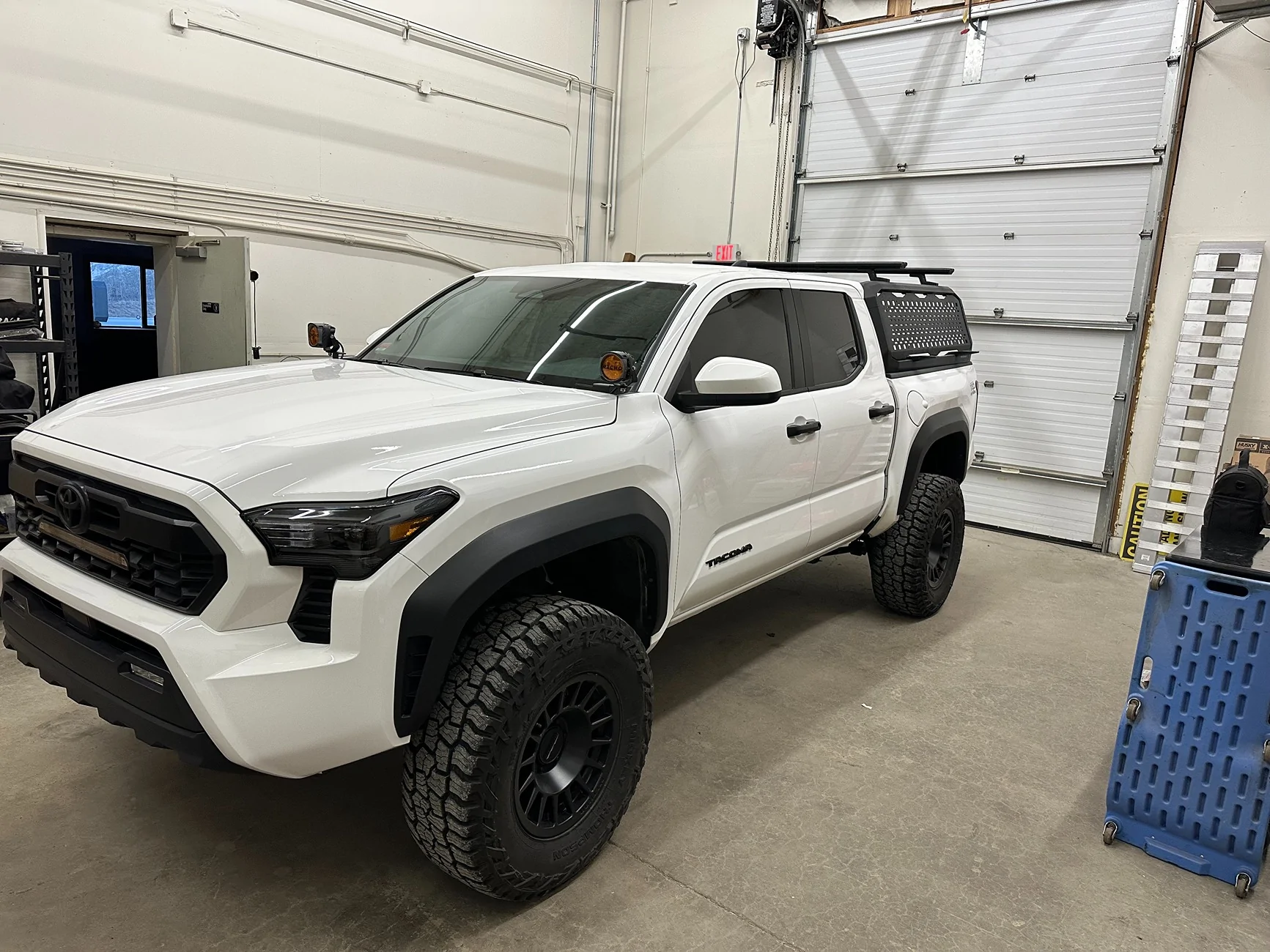 2024 Tacoma Photos of lifts with rake! IMG_5542