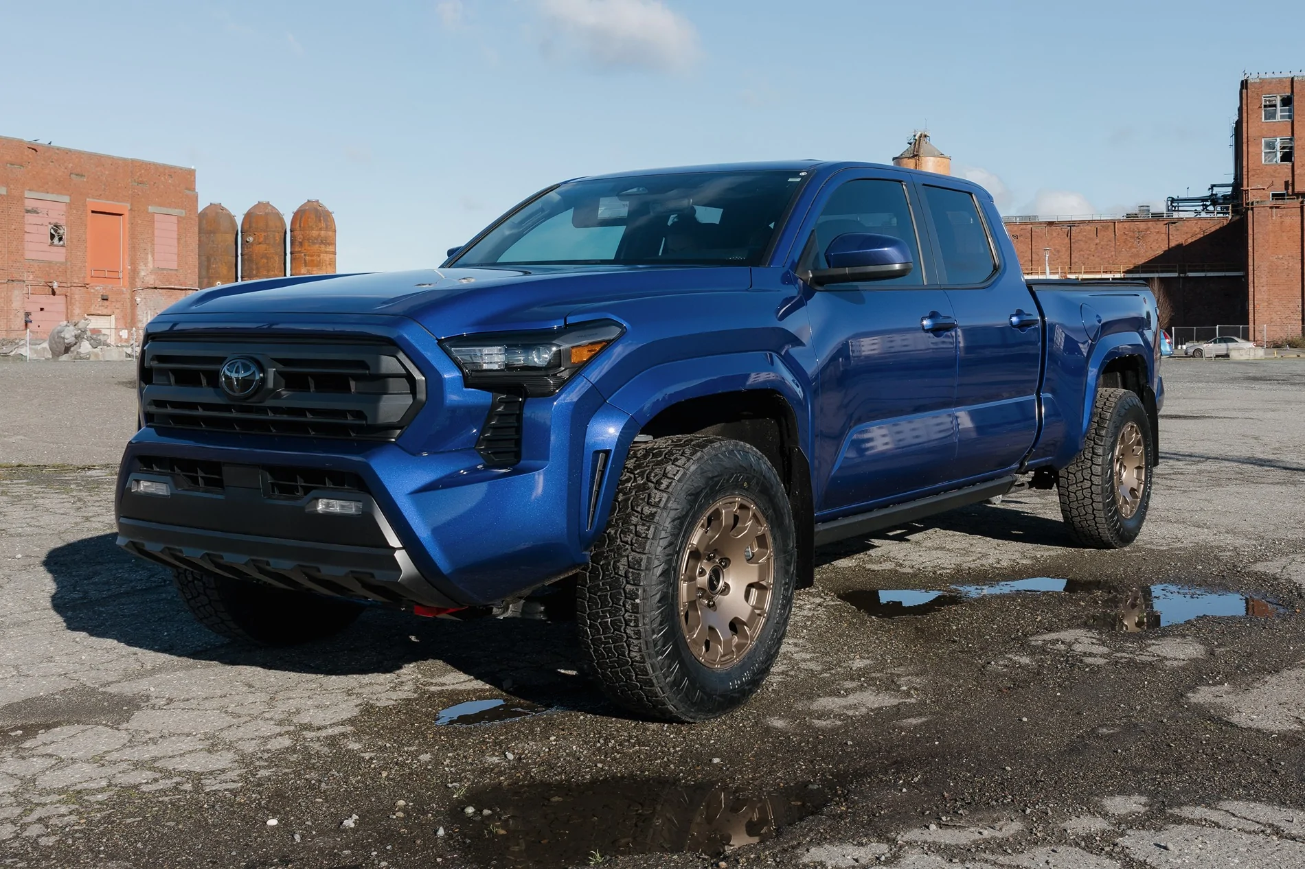 2024 Tacoma C’mon Toyota, You can do better than this. (OEM factory subwoofer teardown) Tires4