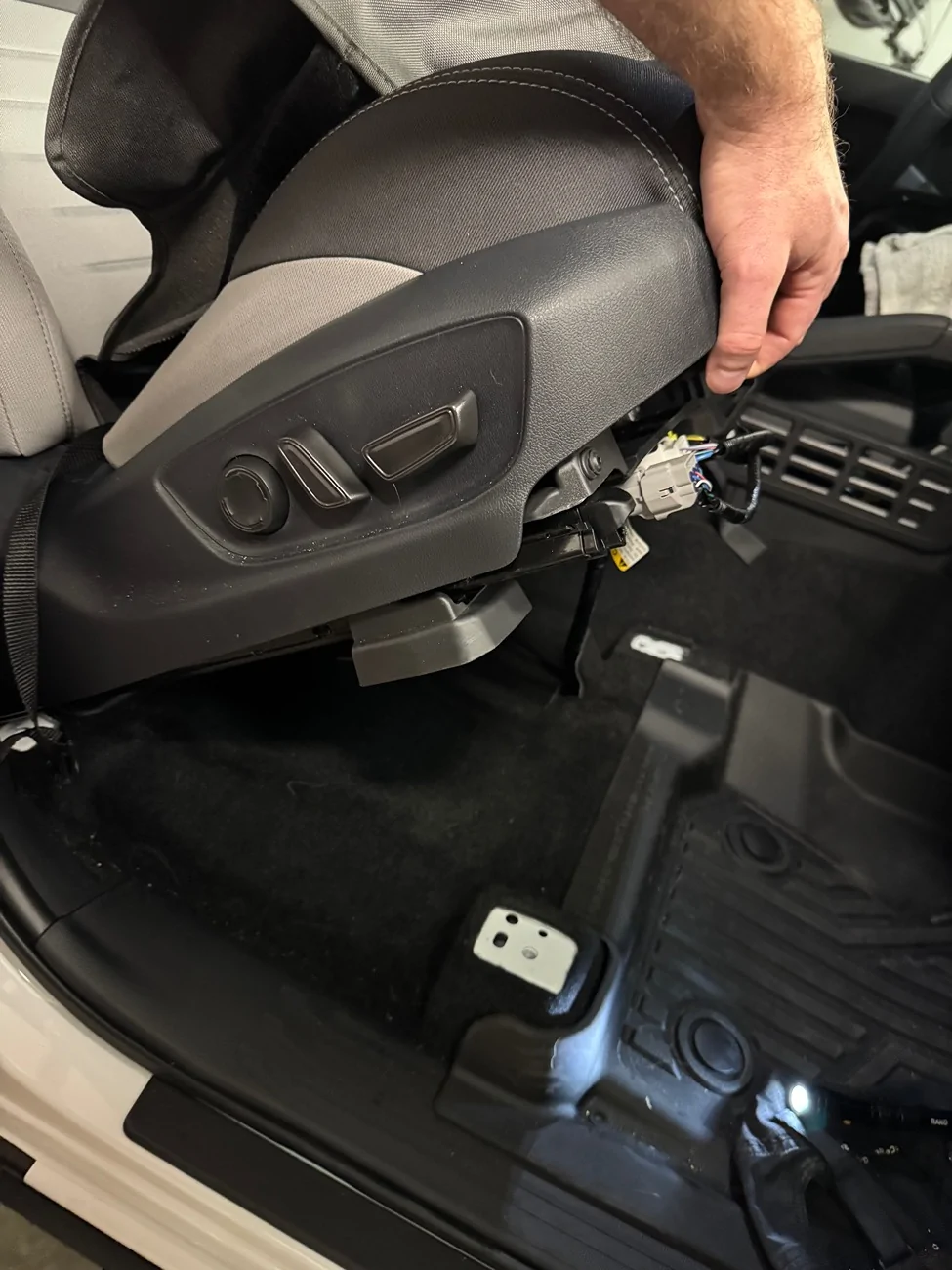 2024 Tacoma Covercraft Seat Covers - SuperDux Carhartt Seat Covers IMG_3752