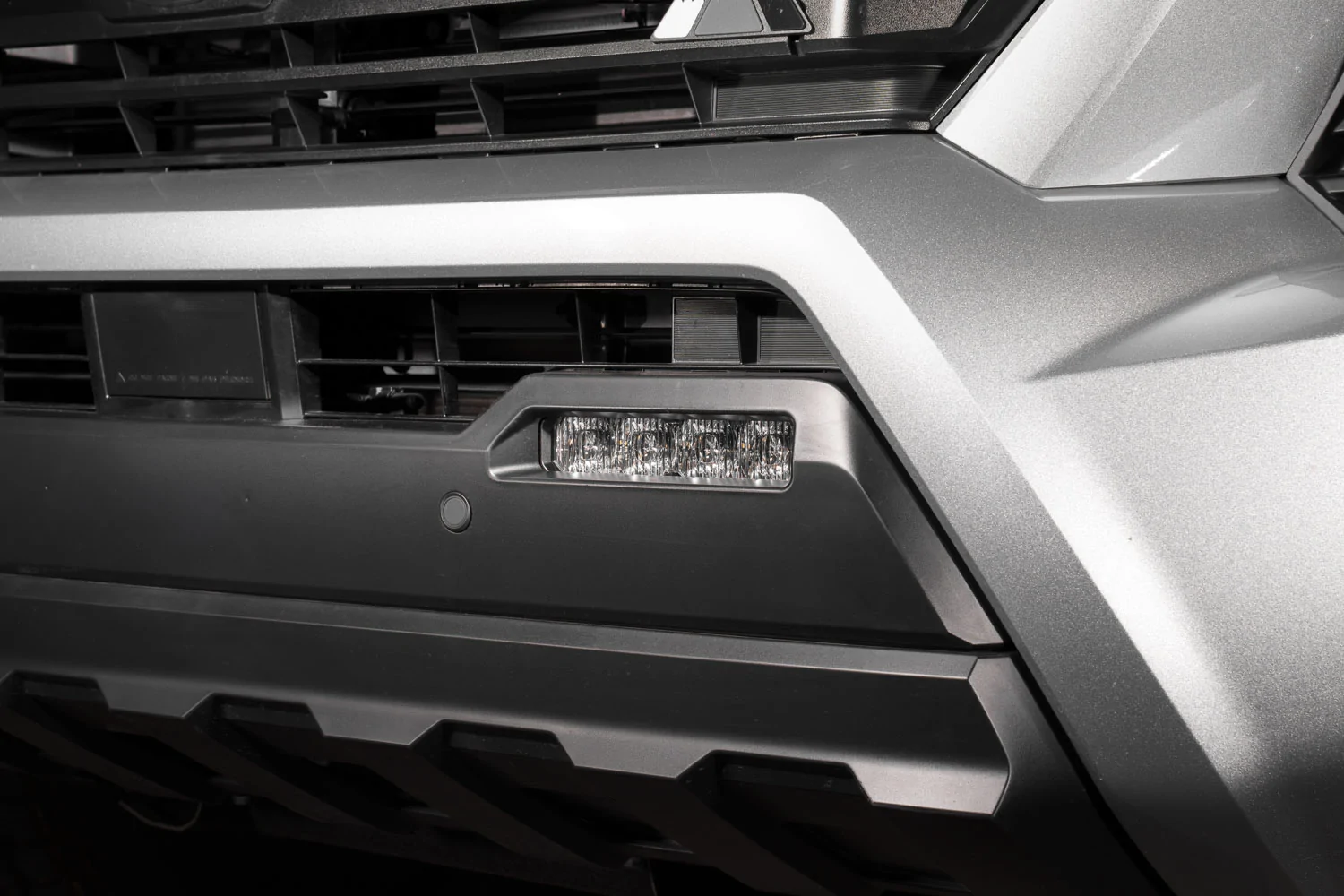 2024 Tacoma SS6 LED Fog Light Kit | Diode Dynamics 25_Toyota_Tacoma_Studio_Install_Detailed_Fog_Off