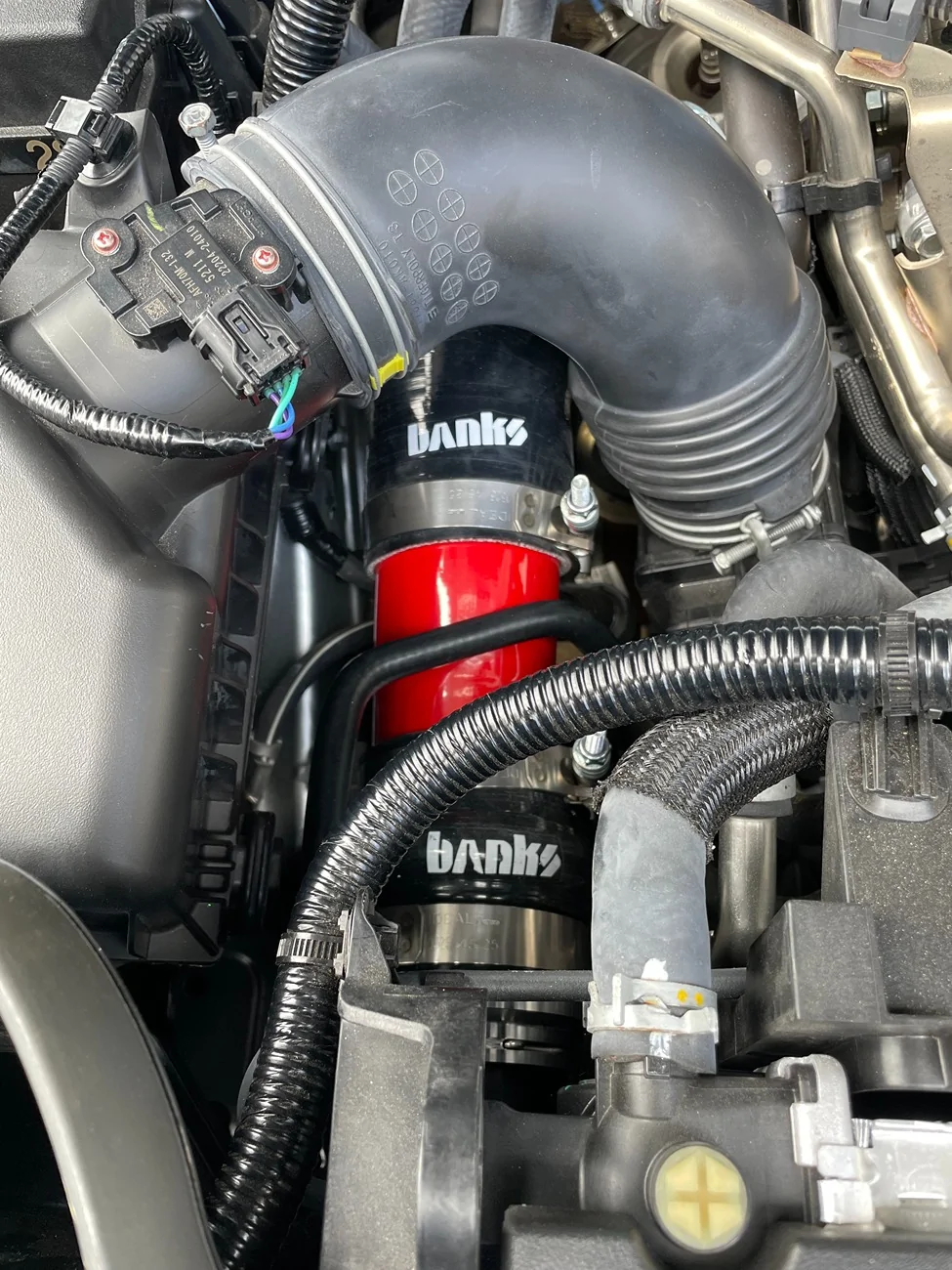 2024 Tacoma What did you do TO / WITH your 4th gen Tacoma today?! 👨‍🏭 🧰 📸 IMG_1728