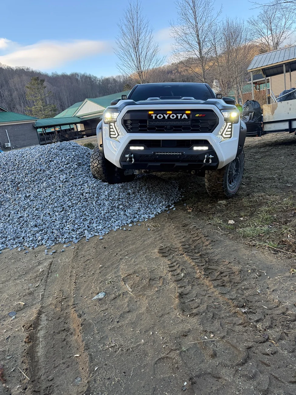 2024 Tacoma What did you do TO / WITH your 4th gen Tacoma today?! 👨‍🏭 🧰 📸 IMG_1085