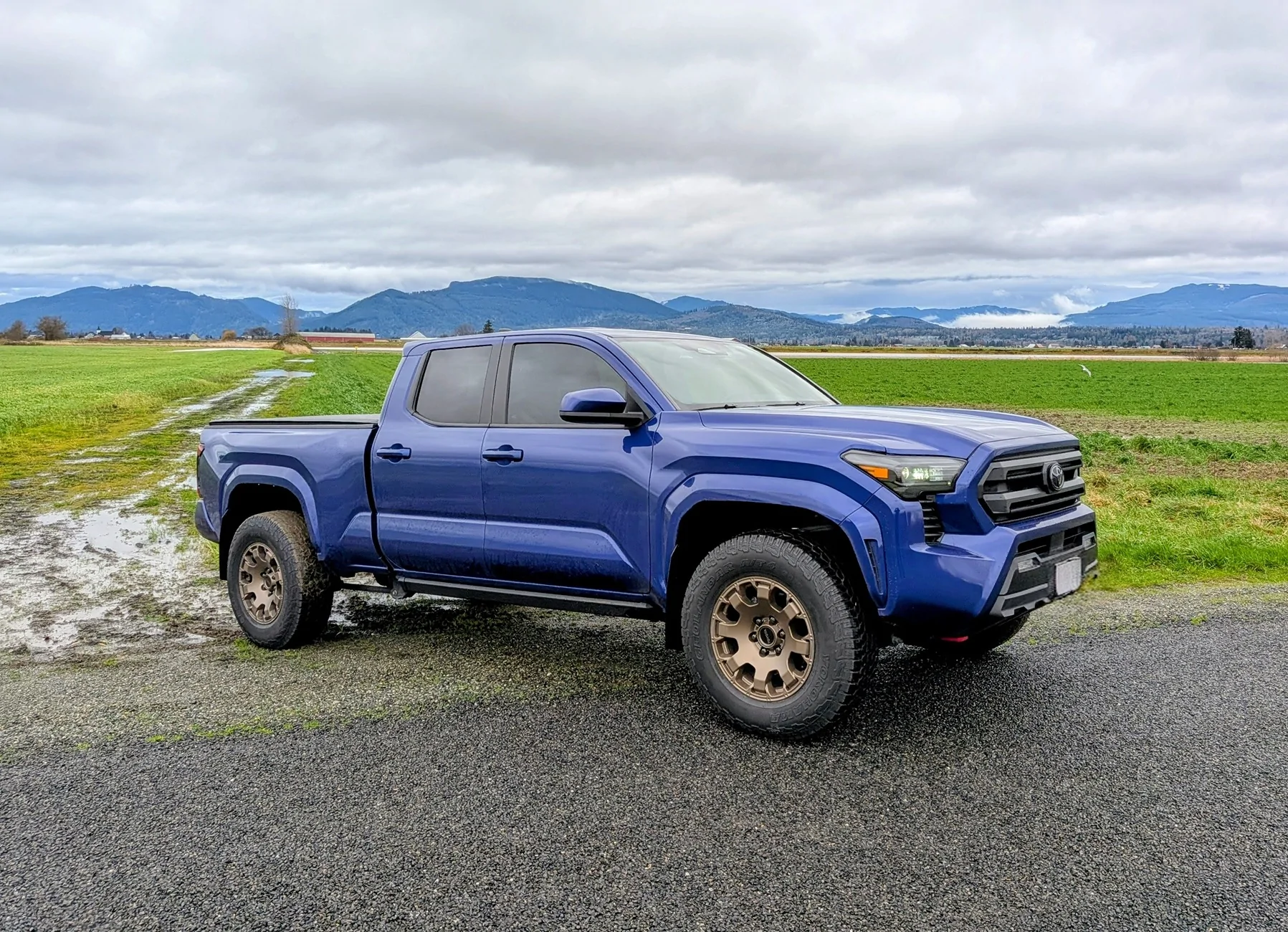 2024 Tacoma Trailhunter looking to replace the garbage OEM tires PXL_20260112_212255949~2