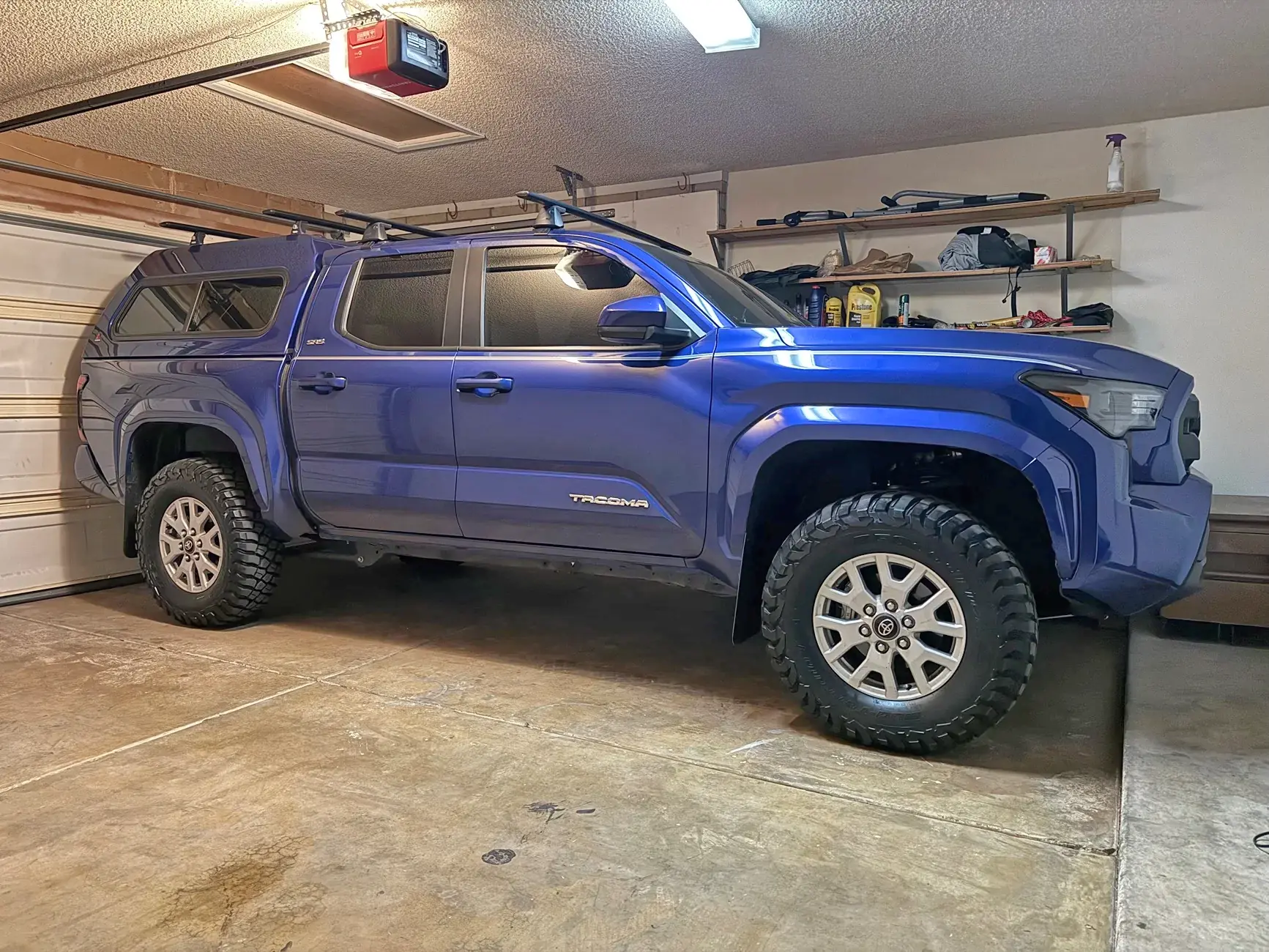 2024 Tacoma 285/75/17 BFG KM3 installed (on Bilstein 5100 shocks) 43110-48e26d0ef3dea31248853865f8239915