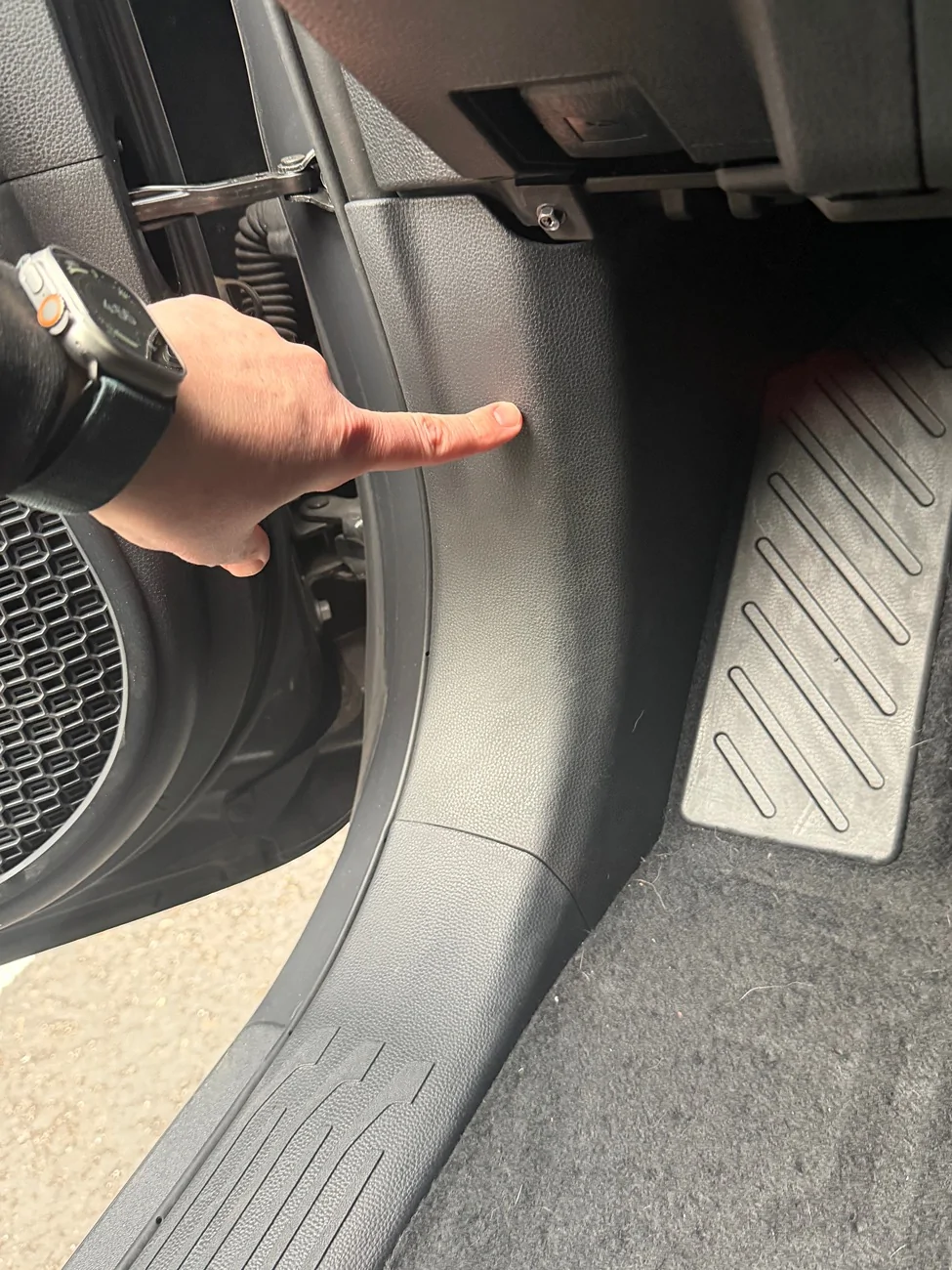 2024 Tacoma Ditch light install using factory AUX switch and pigtails IMG_3144