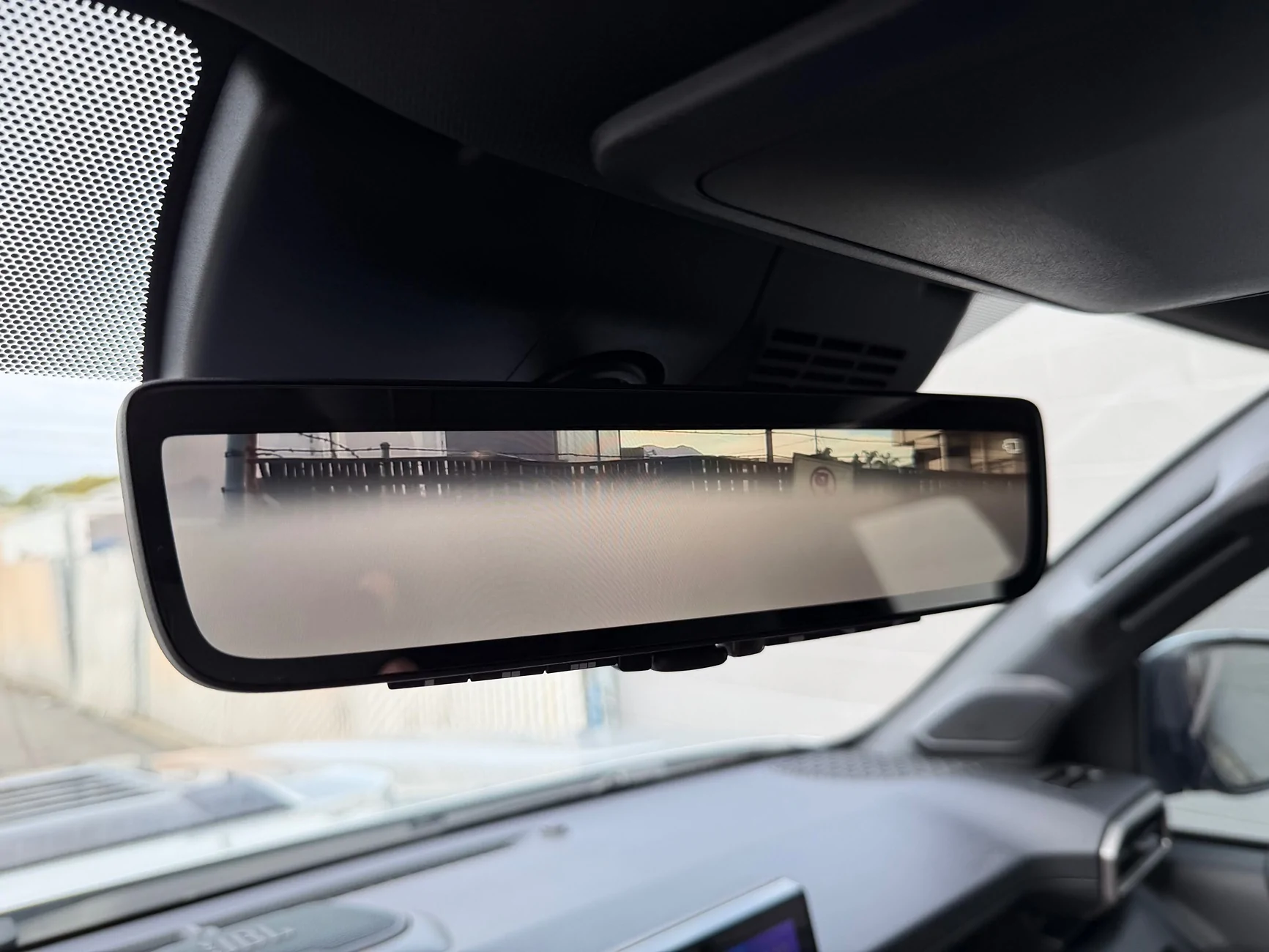 2024 Tacoma Does your Toyota Tri-fold block the rear camera? IMG_5653