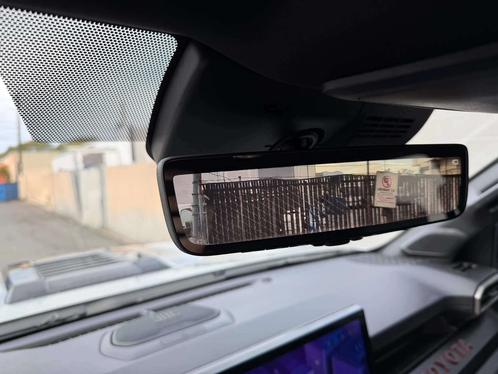 2024 Tacoma Does your Toyota Tri-fold block the rear camera? IMG_5656