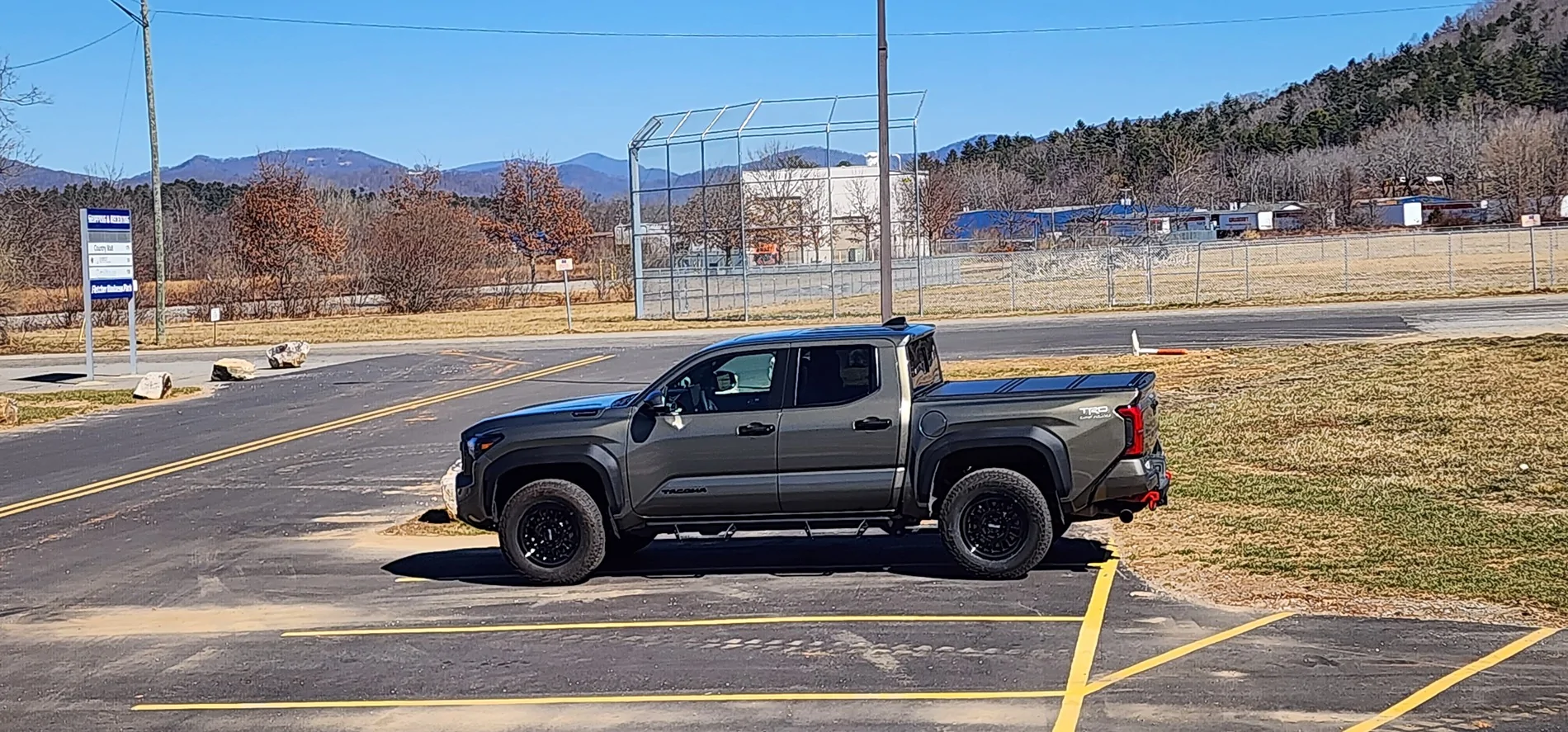 2024 Tacoma Method 318 18x8.5  +40mm 1000012654