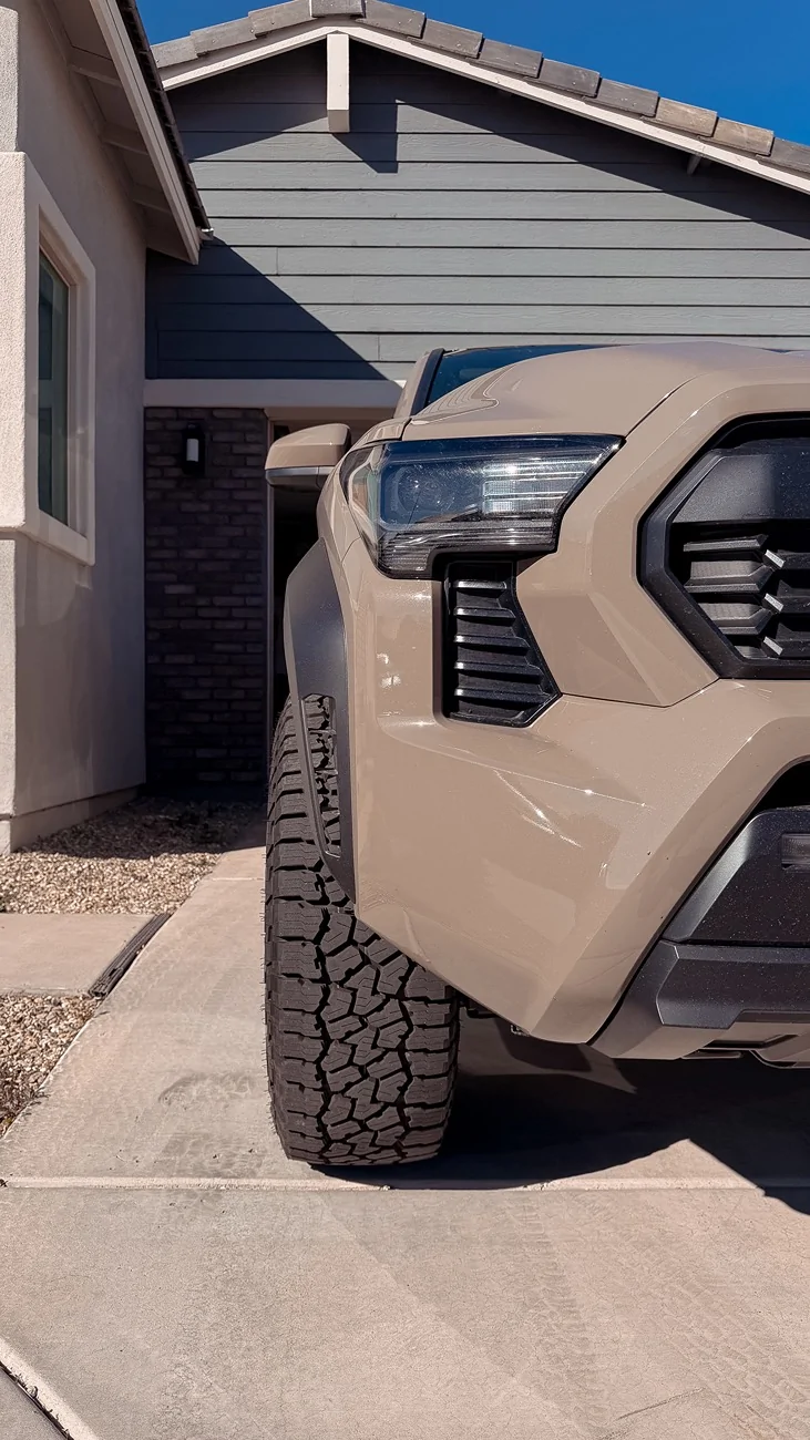 2024 Tacoma 33's (285/70/17 tires) with 703 Method wheels (+35 offset) on factory suspension 2026 Tacoma TRD Off-Road IMG_1948