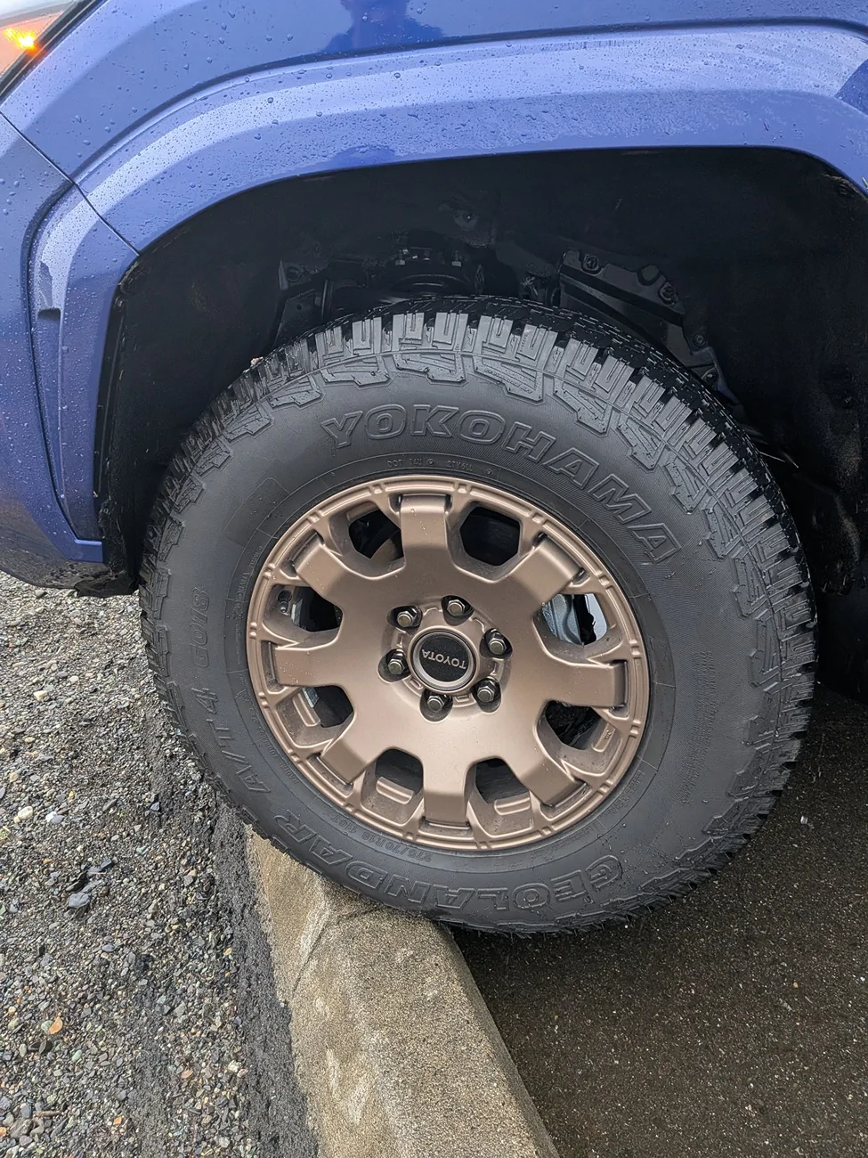 2024 Tacoma FITMENT CHECK: 275/70/18 tires PXL_20260112_175338552