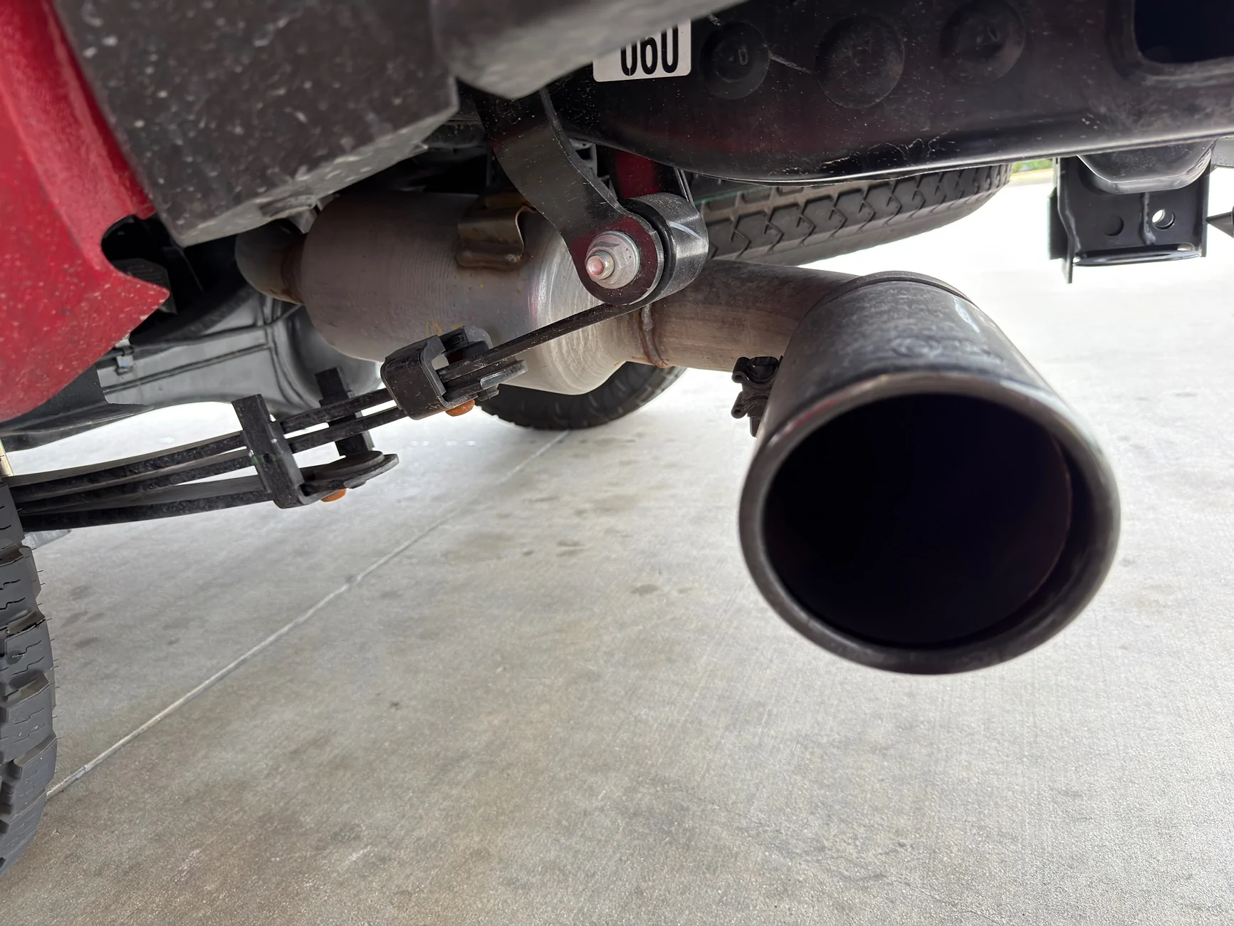 2024 Tacoma Our SR didn't come with a resignator IMG_2445