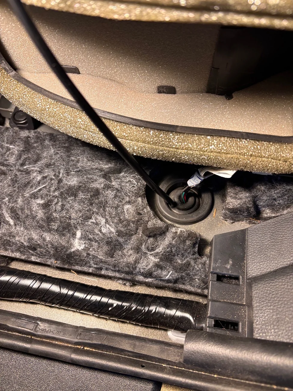 2024 Tacoma HAM and GMRS Radio Installs in 4th gen Tacoma -- Post Your Setups IMG_1586