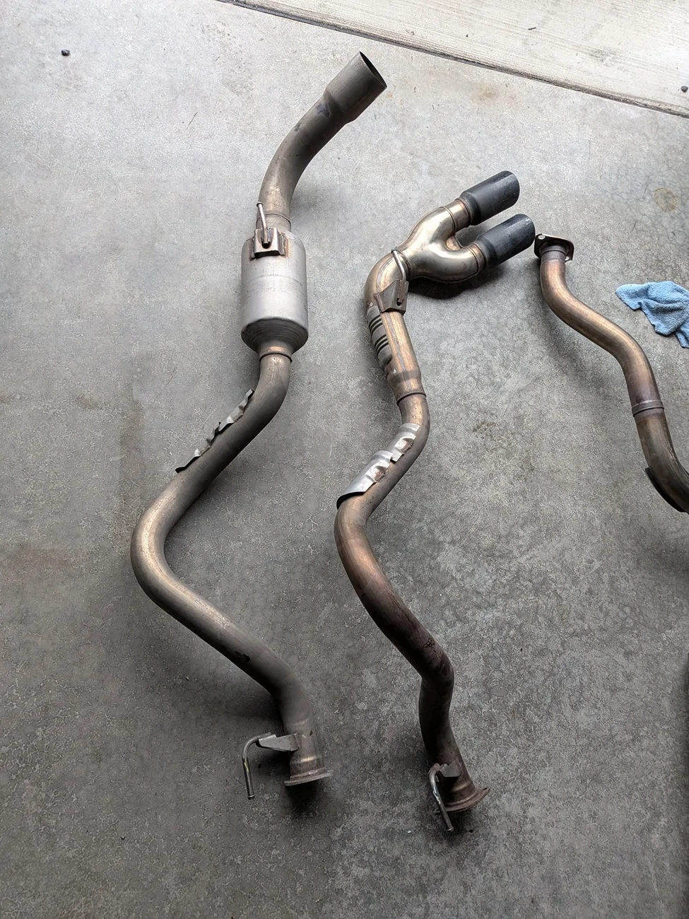 2024 Tacoma TRD Performance Exhaust on DCLB SR5 PXL_20260313_003207033