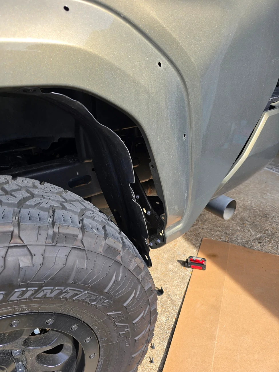 2024 Tacoma Bed Cap Scene Light Installation 20260314_114311