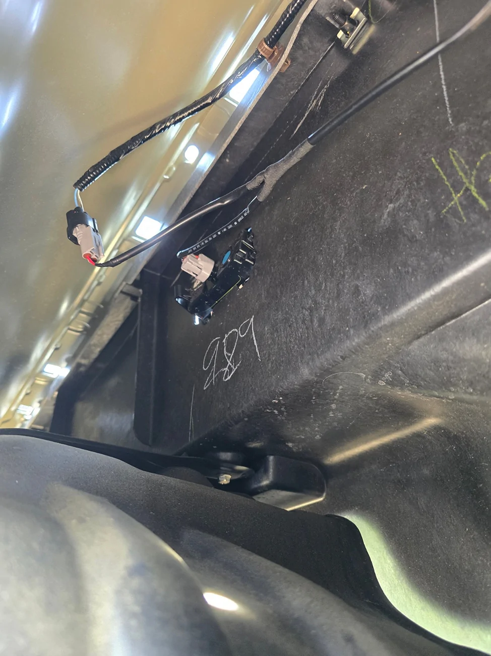 2024 Tacoma Bed Cap Scene Light Installation 20260314_114337