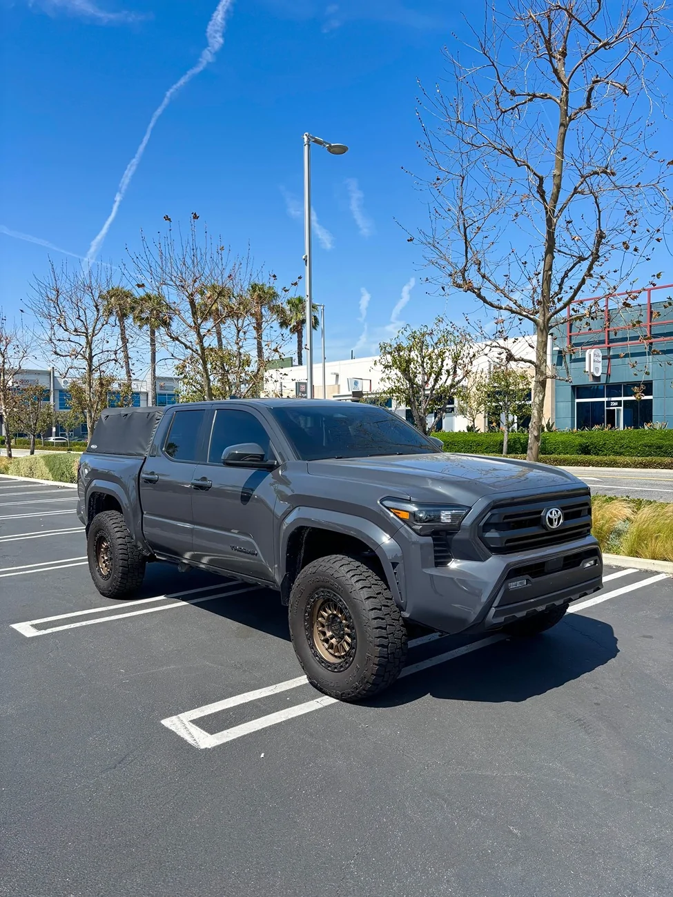2024 Tacoma E30 on my Daily 4th gen Tacoma #CAMTUNING IMG_2185