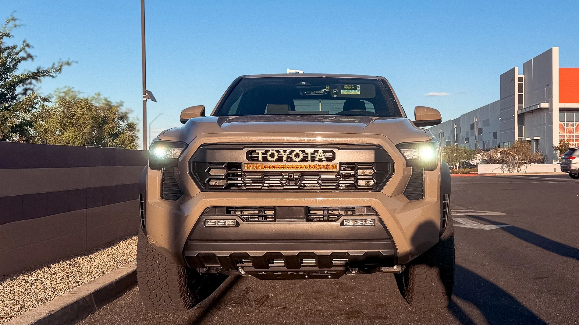 2024 Tacoma Added a Trailhunter grill with Heretic light bar IMG_2489