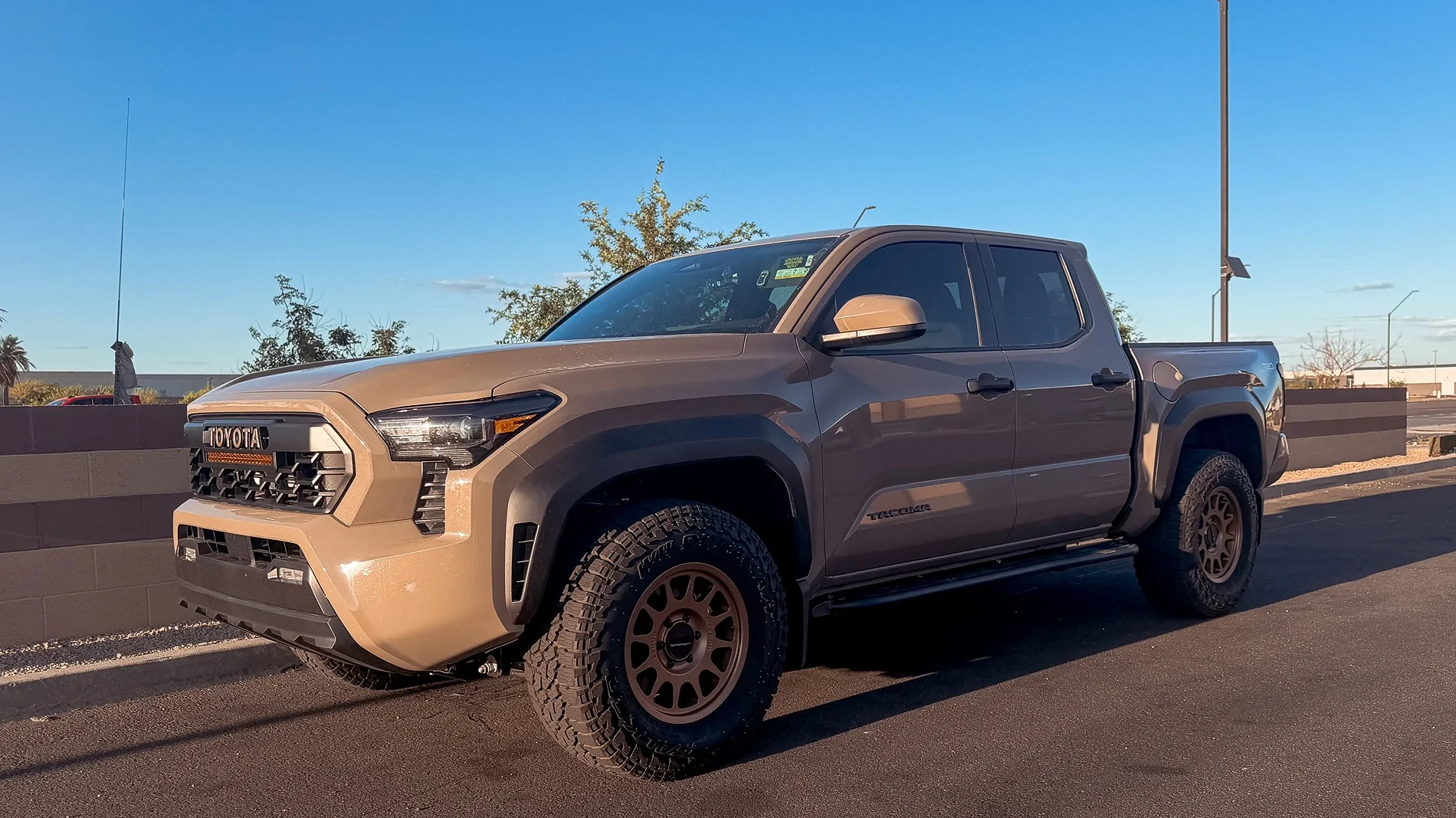 2024 Tacoma Added a Trailhunter grill with Heretic light bar IMG_2486