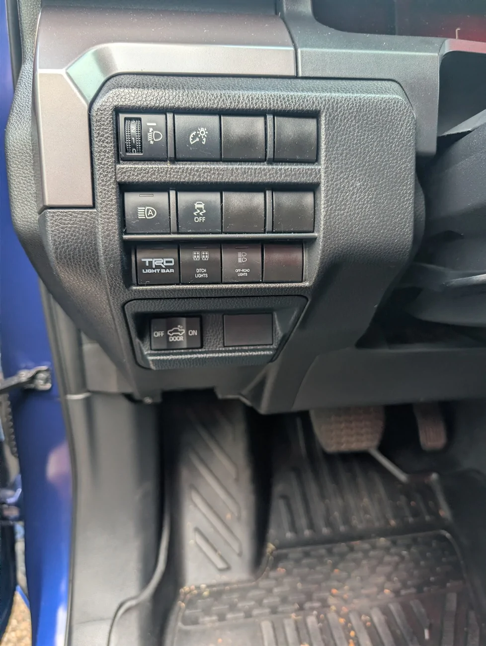 2024 Tacoma Can I get some pointers for the Pro Grille & Lightbar ? 4150