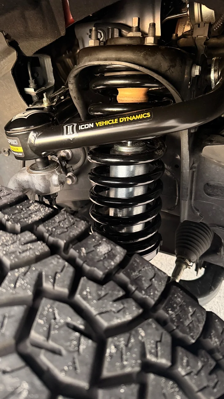 2024 Tacoma Rutsy's Terra Off Road with Pizza Cutters - Toyo Open Country 255/80/17 with Method 705 +35 in Titanium IMG_9118