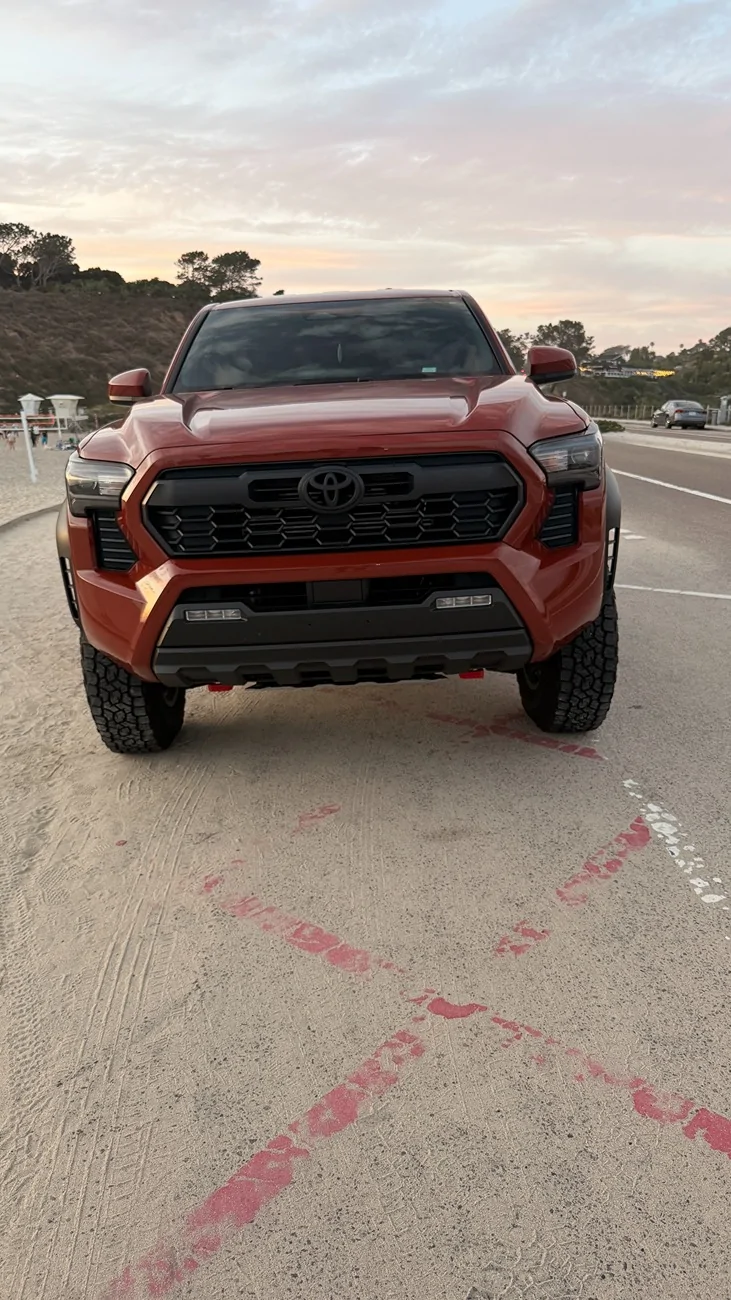 2024 Tacoma Rutsy's Terra Off Road with Pizza Cutters - Toyo Open Country 255/80/17 with Method 705 +35 in Titanium IMG_9114