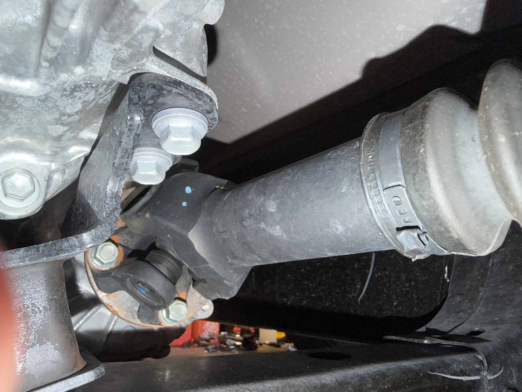 2024 Tacoma Discovered the Front Driveshaft Out of Phase (Intentionally) IMG_3189