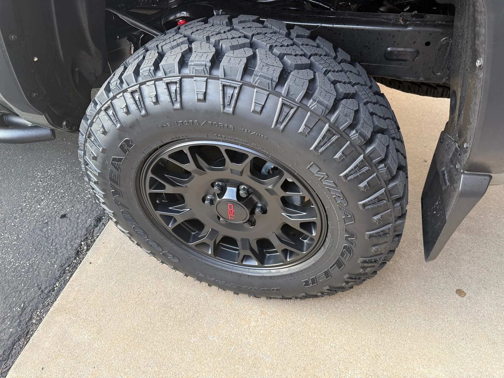 2024 Tacoma 34-35 18" Tires (non load-E) recommendations IMG_5794