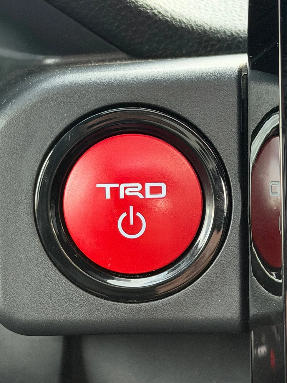 2024 Tacoma What did you do TO / WITH your 4th gen Tacoma today?! 👨‍🏭 🧰 📸 IMG_1170