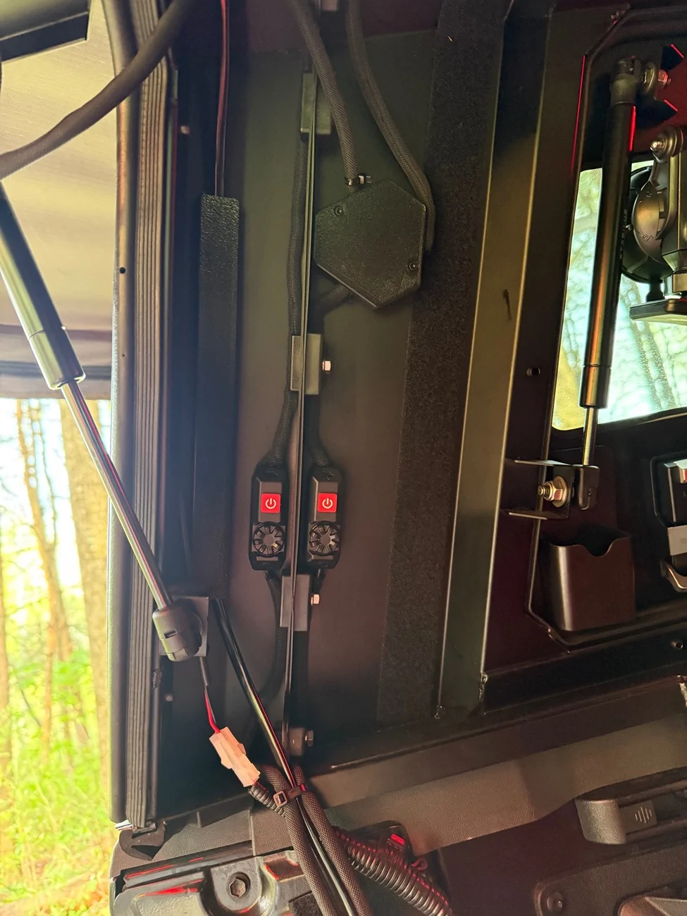 2024 Tacoma Kingpin Equipped F-Series LED Lights - SmartCap IMG_4474