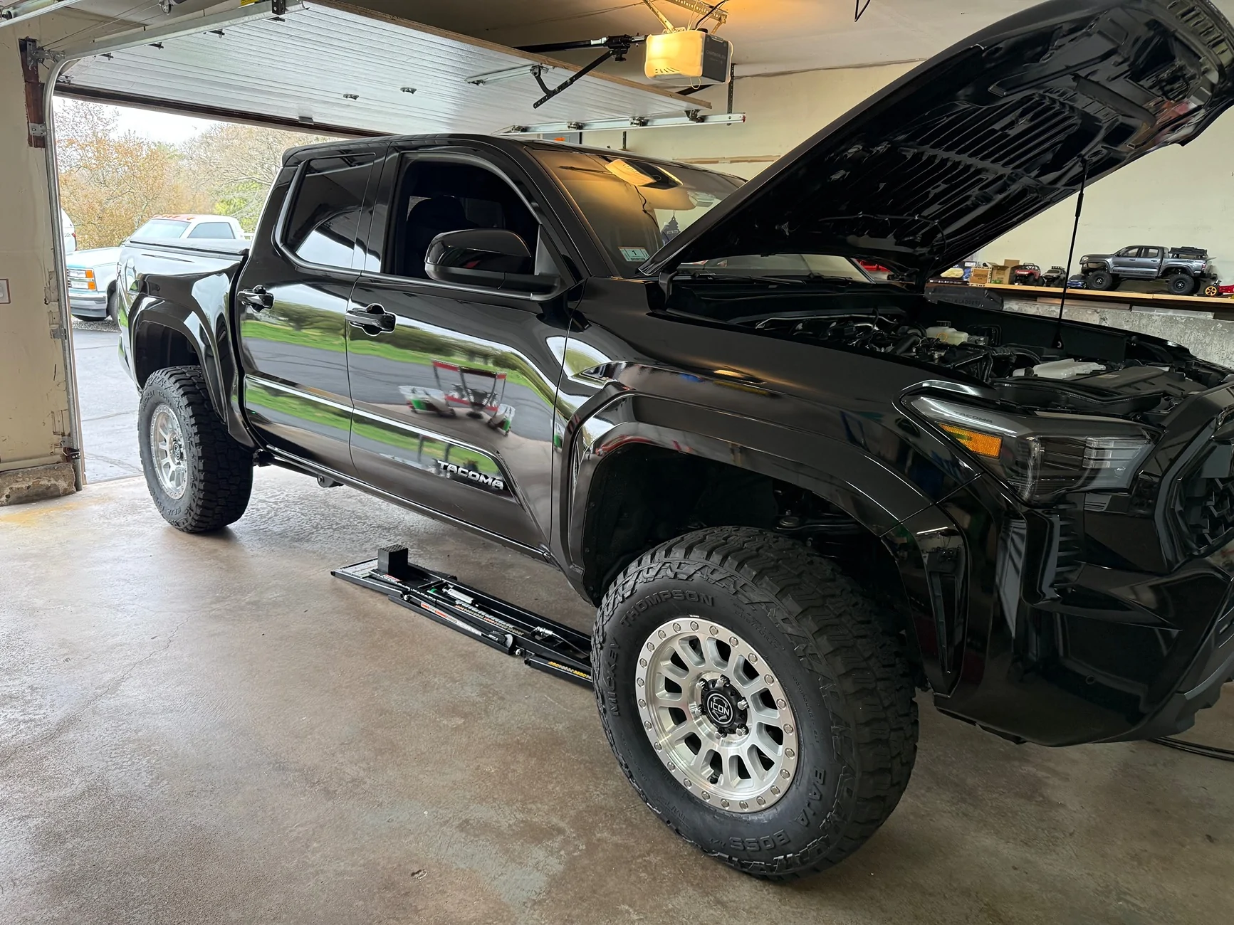 2024 Tacoma What did you do TO / WITH your 4th gen Tacoma today?! 👨‍🏭 🧰 📸 IMG_3724