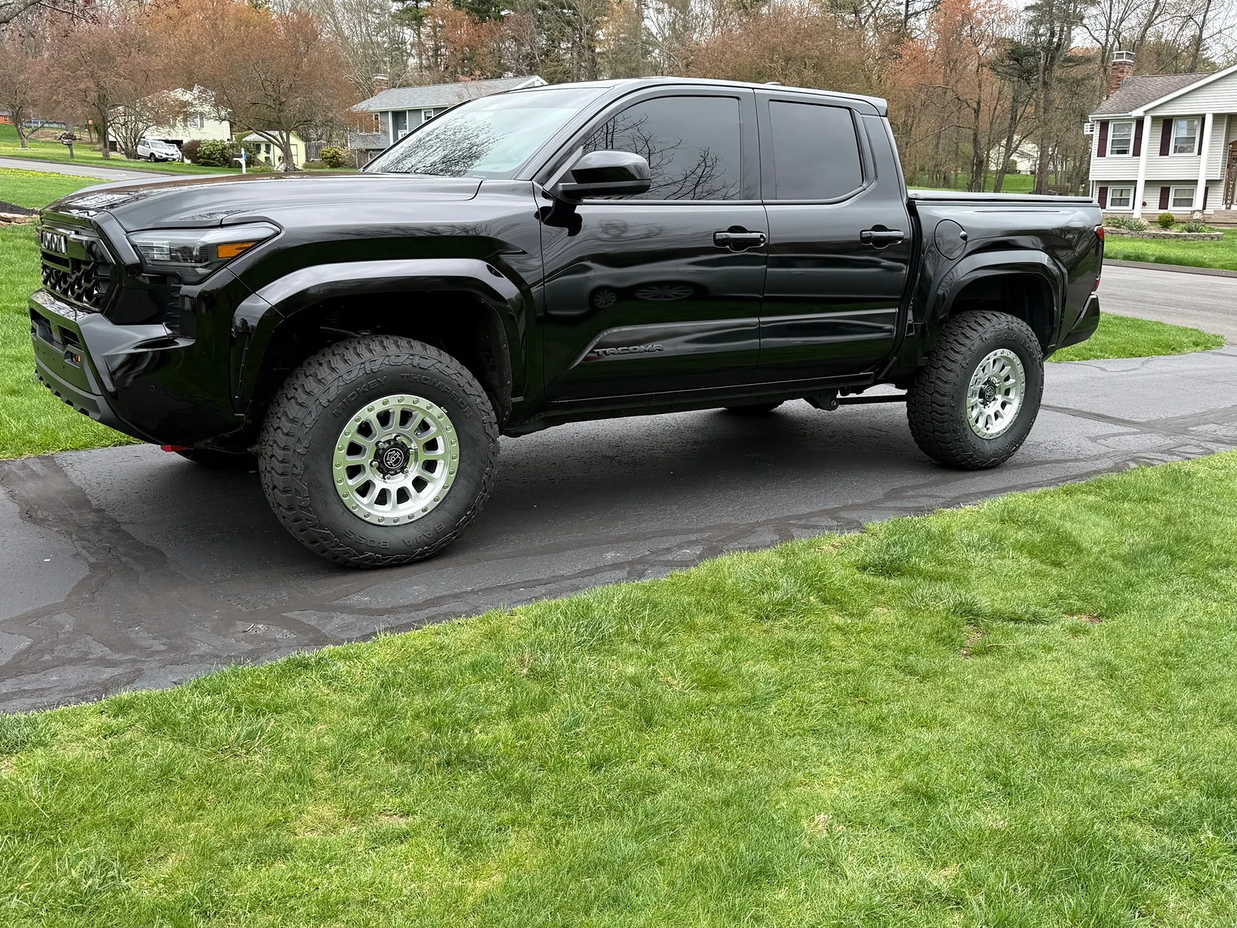 2024 Tacoma What did you do TO / WITH your 4th gen Tacoma today?! 👨‍🏭 🧰 📸 IMG_3725