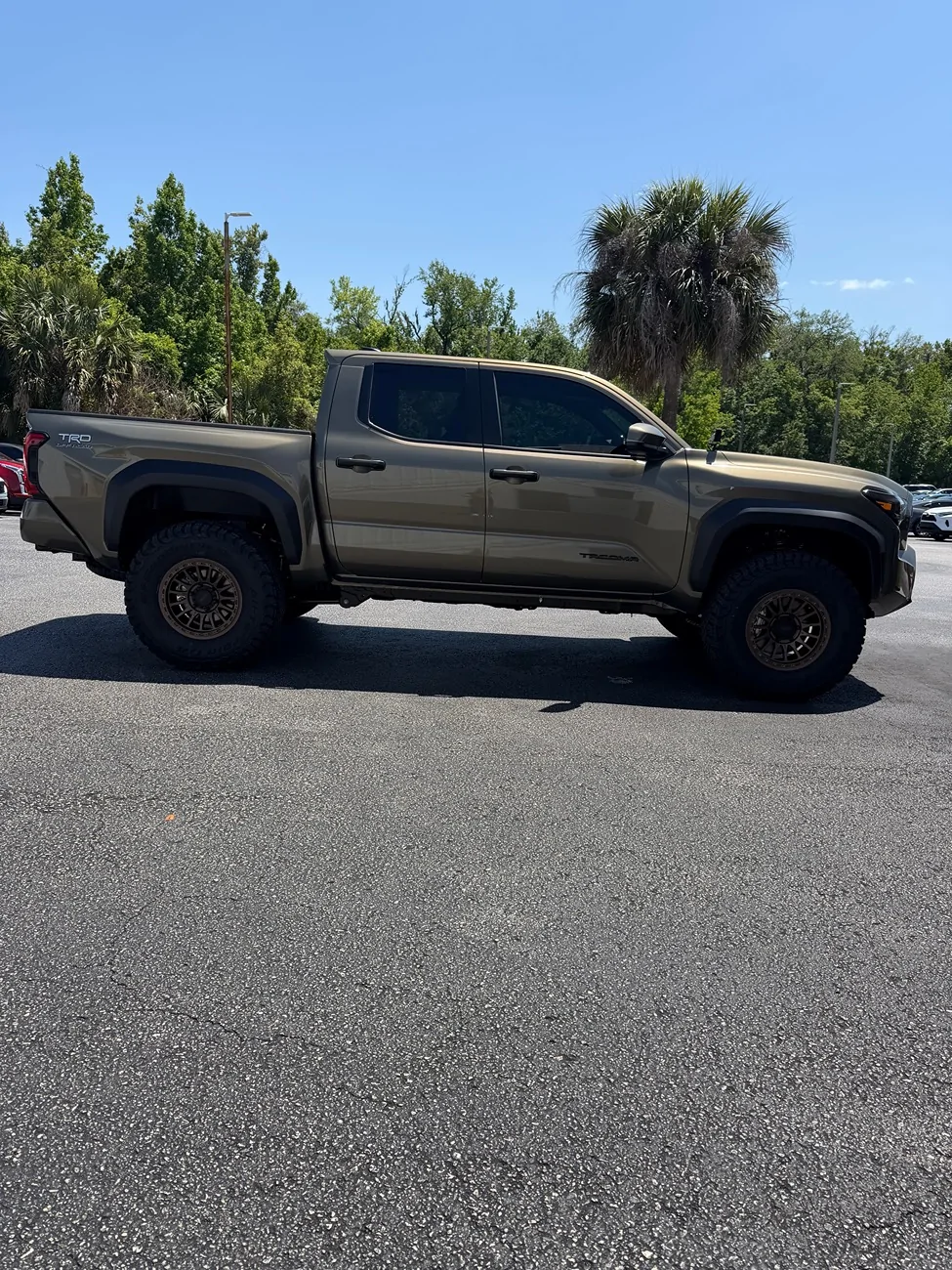 2024 Tacoma Heretic Studios Grill Light Bar, Ditch Lights, and Fog Lights installed IMG_4217