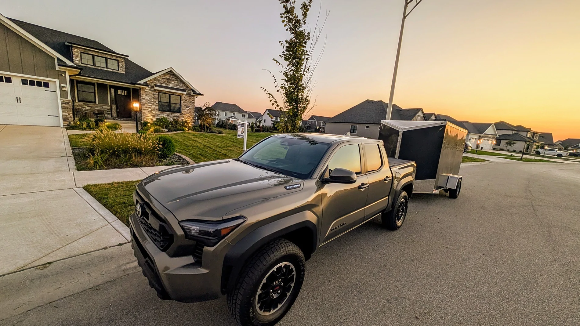 2024 Tacoma What have you hauled with your 4G Tacoma? Post em up! 🏋🏻‍♀️ PXL_20251004_233920558~2