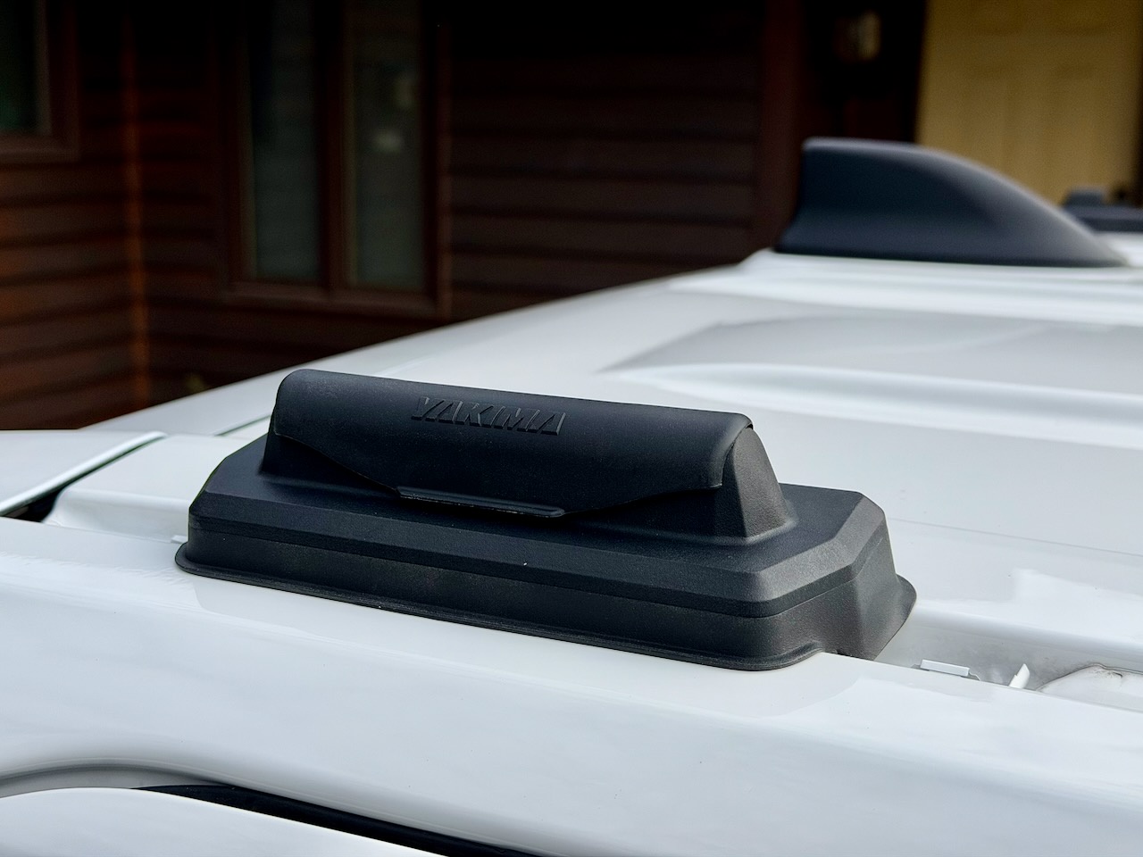 2024 Tacoma Roof Racks with cross bar from Ikon Motorsports p6sMXrs