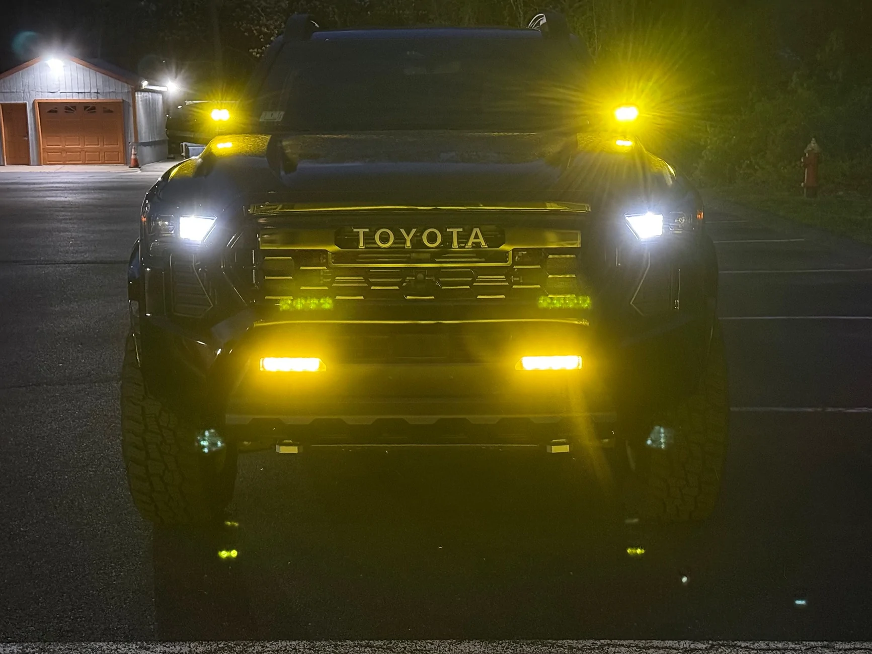 2024 Tacoma What did you do TO / WITH your 4th gen Tacoma today?! 👨‍🏭 🧰 📸 IMG_3894