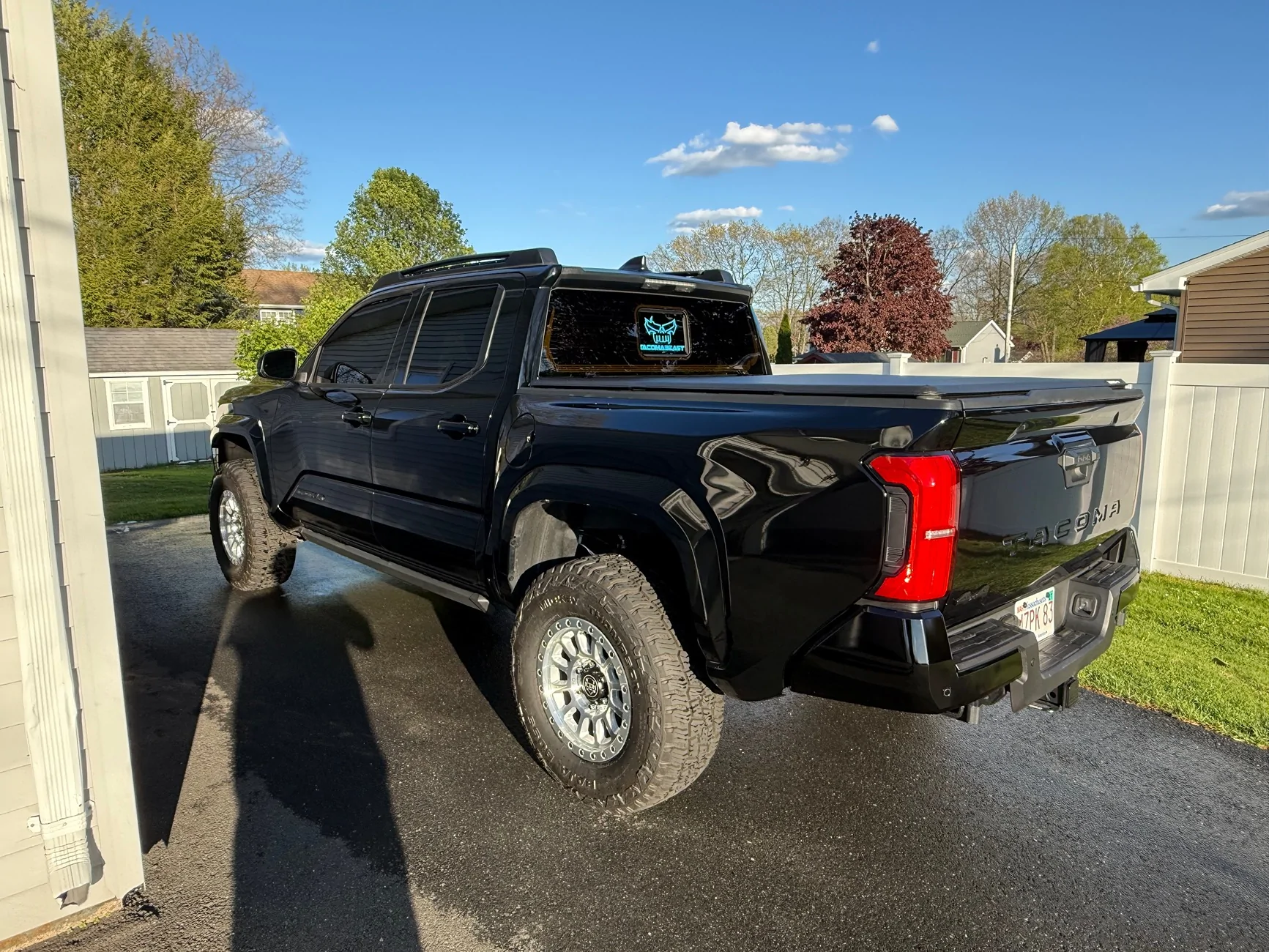 2024 Tacoma What did you do TO / WITH your 4th gen Tacoma today?! 👨‍🏭 🧰 📸 IMG_3865