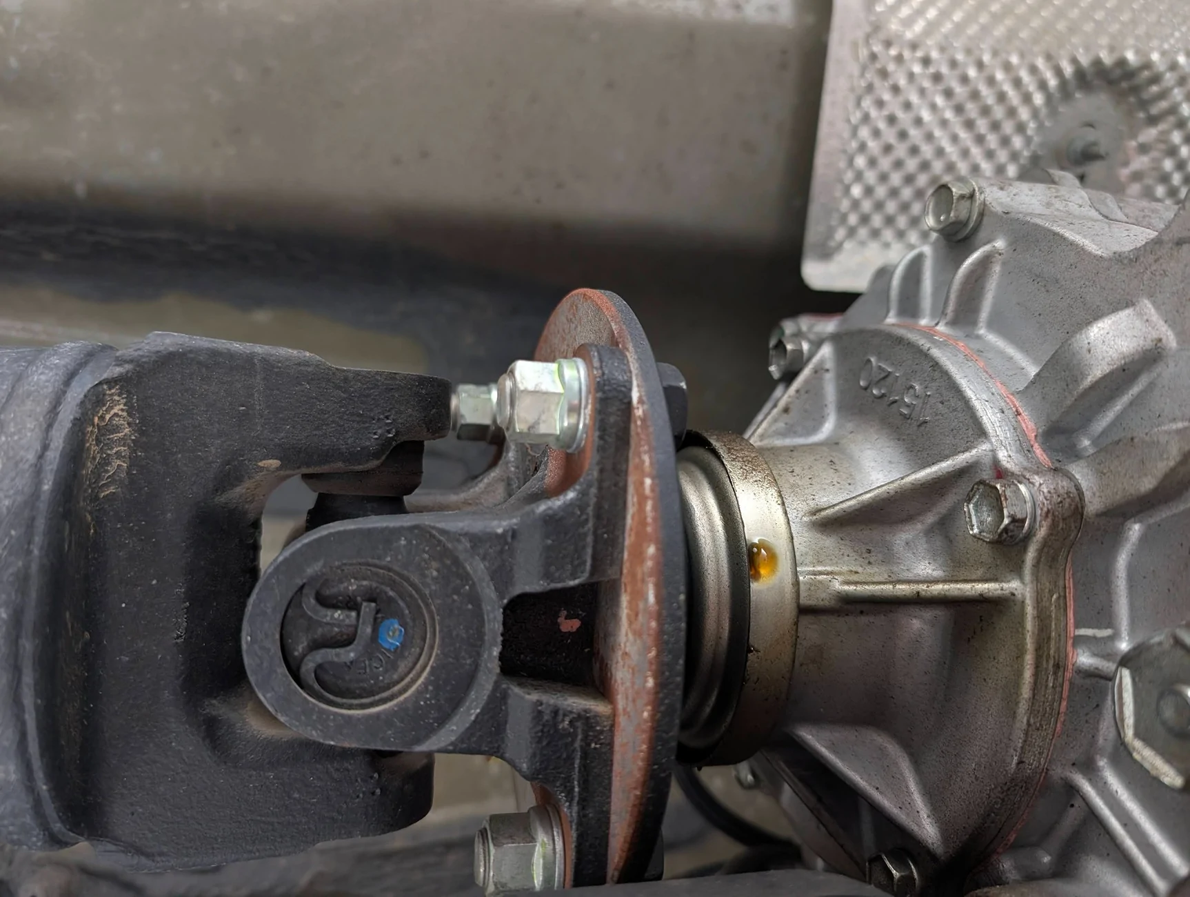 2024 Tacoma Rear Transfer Case Leaking Seal PXL_20260508_184045340