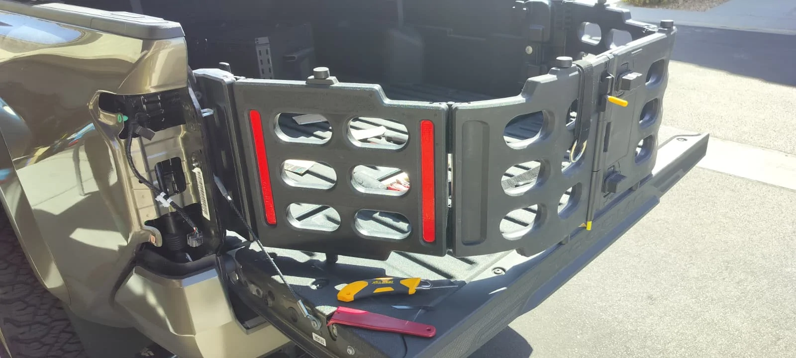 2024 Tacoma Bed extender option (non-OEM) -- Ford F-150 bed extender Bed-Ext-02