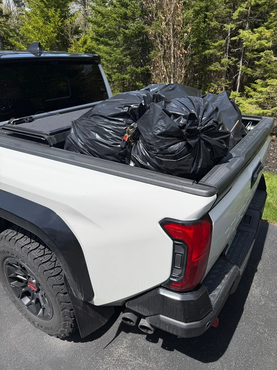 2024 Tacoma What did you do TO / WITH your 4th gen Tacoma today?! 👨‍🏭 🧰 📸 IMG_1666