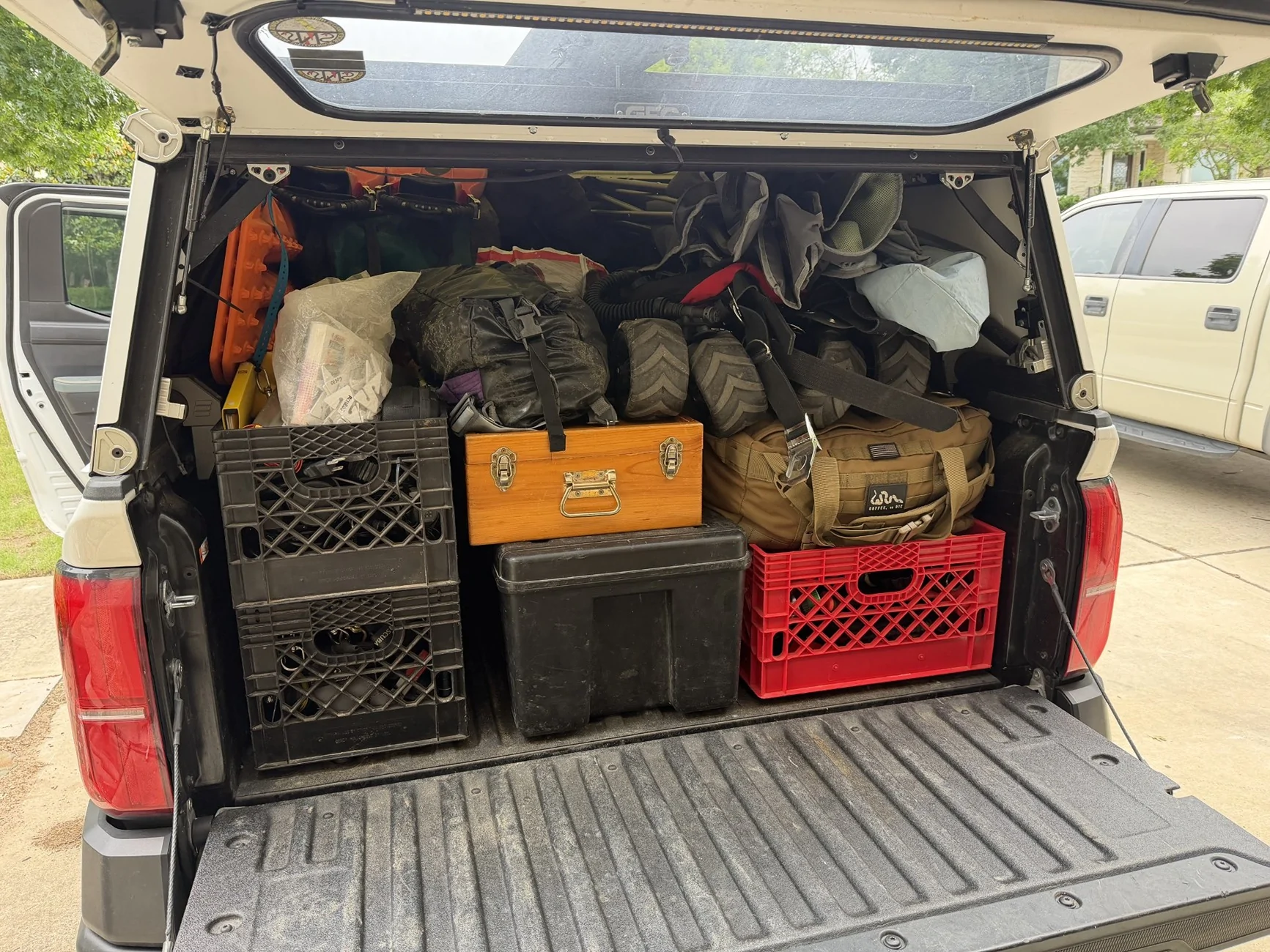 2024 Tacoma Anyone hauling a bunch of weight installed the Loadlifter 5000 Air Spring Kit? back