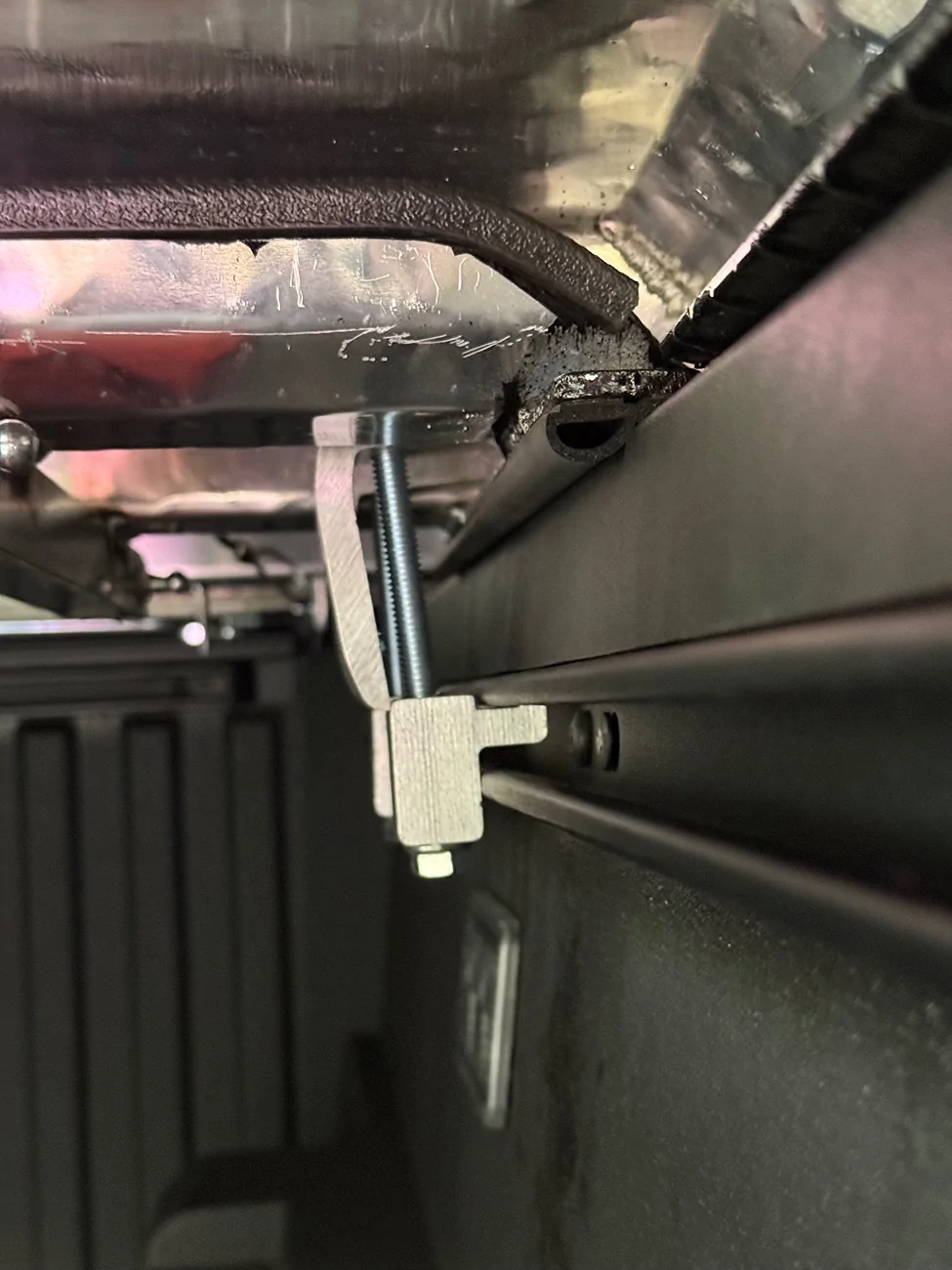 2024 Tacoma Diamondback Tonneau Cover review / feedback? IMG_6090