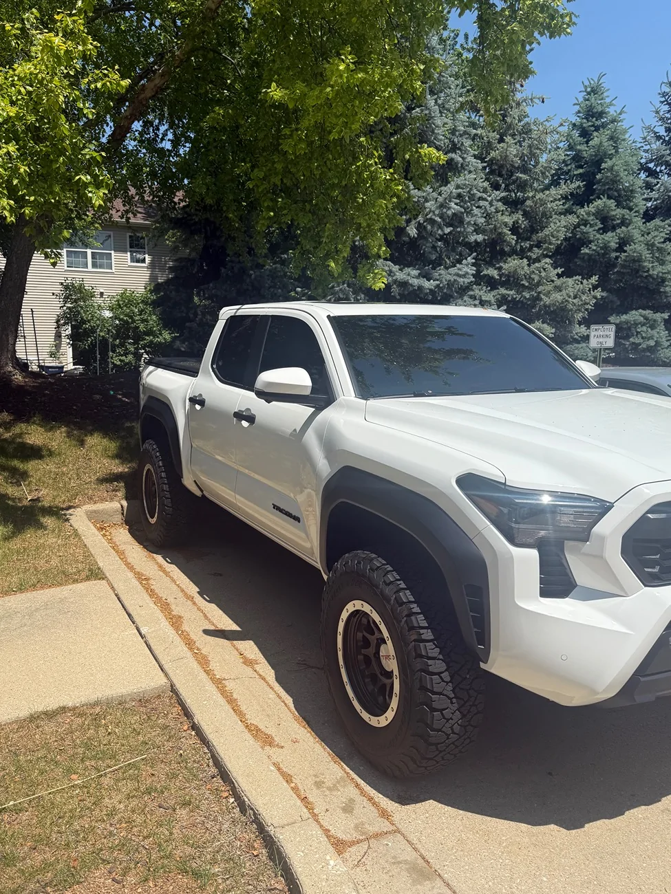 2024 Tacoma Anyone running a factory lift on a TRD Off-Road??? IMG_2766