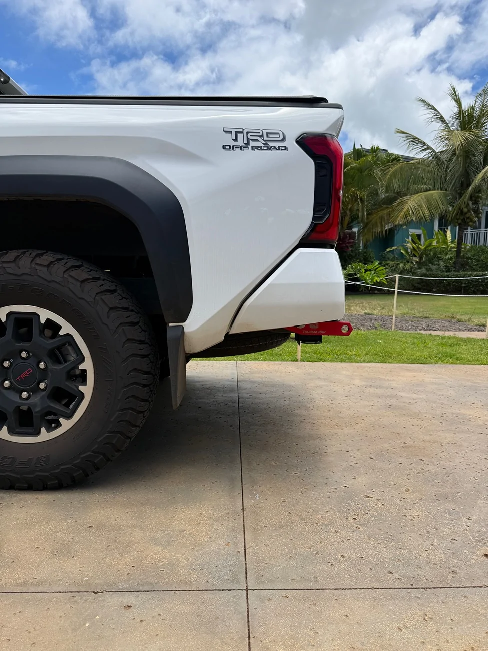 2024 Tacoma Cali Raised sliders & Sxth axle dump installed IMG_2810